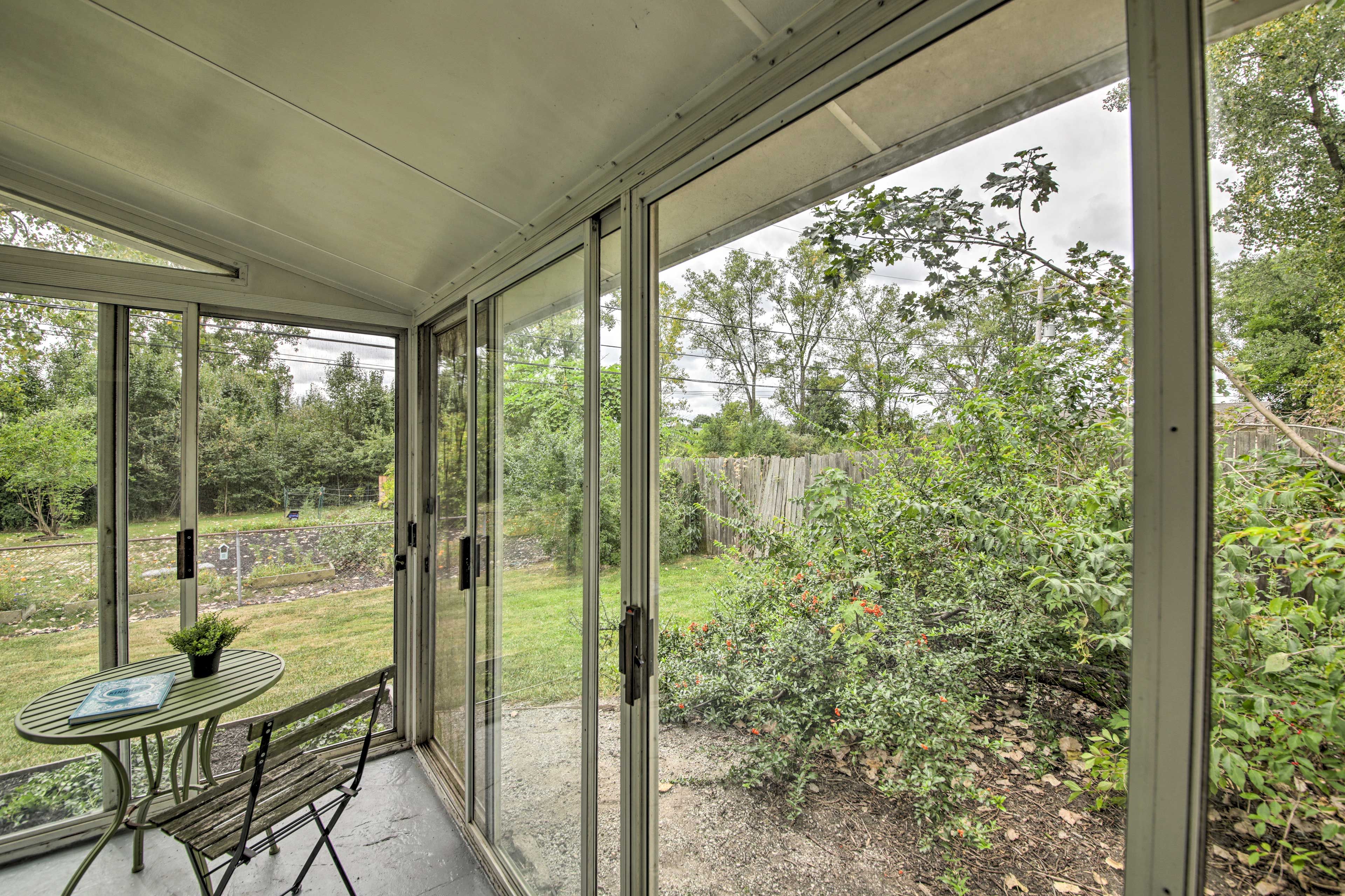 Screened-In Porch