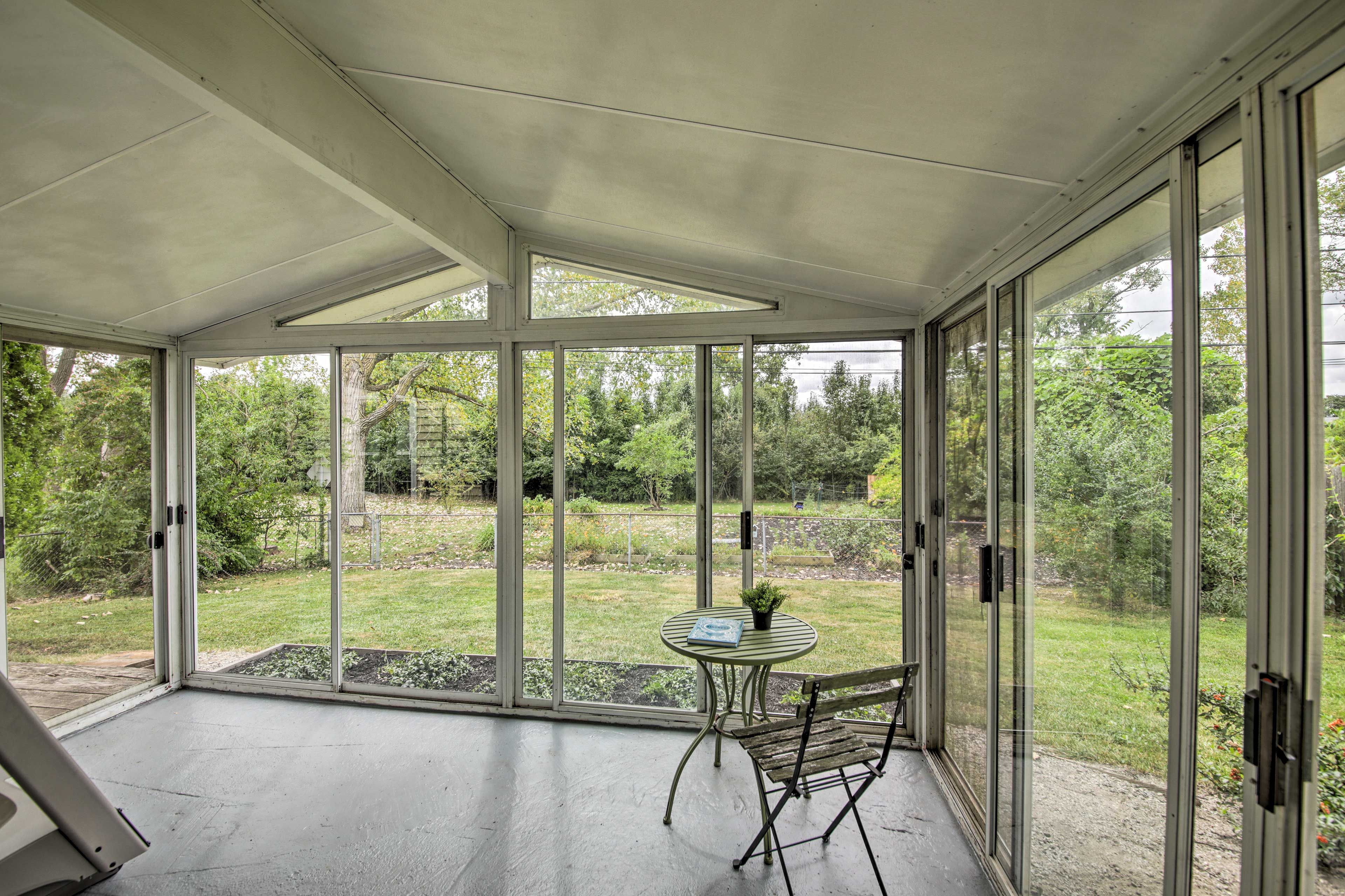 Screened-In Porch