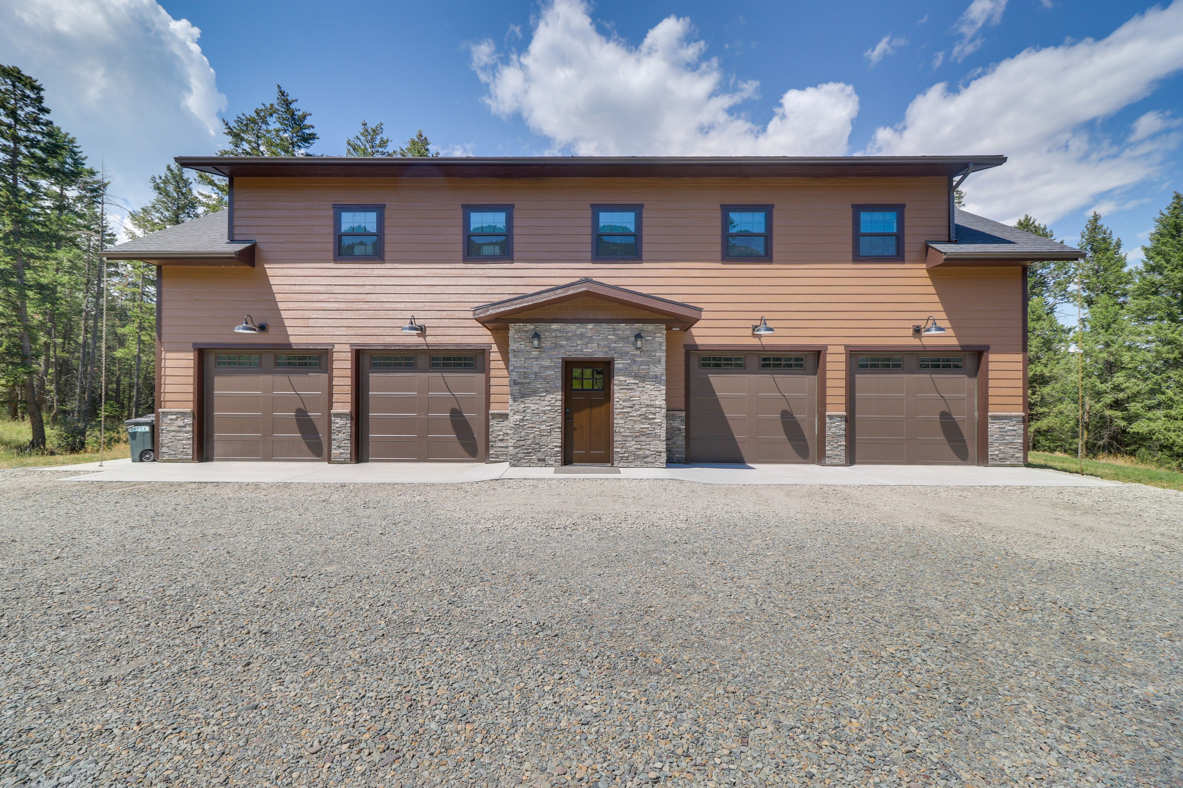 House Exterior | Keyless Entry