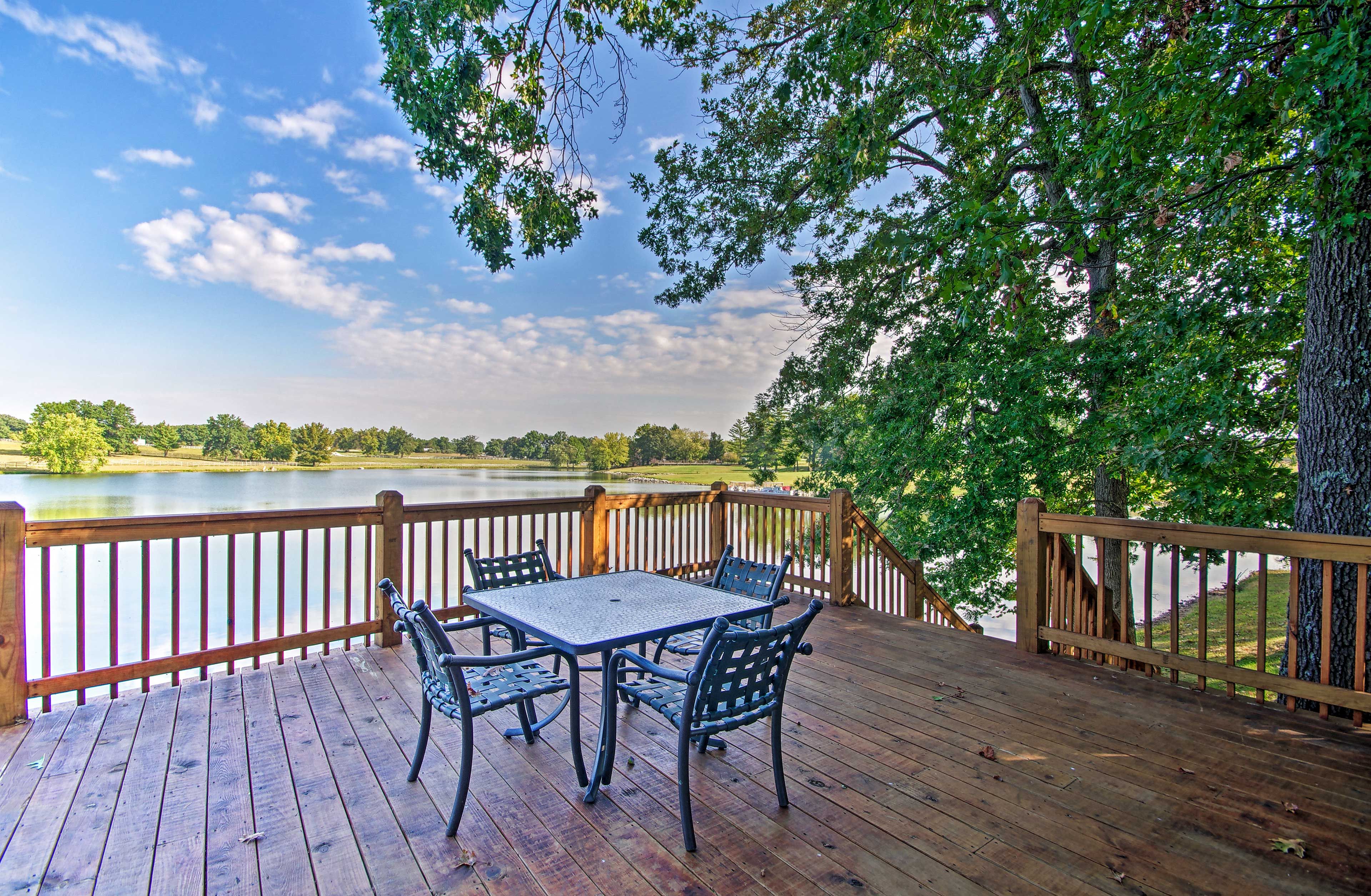 Private Deck