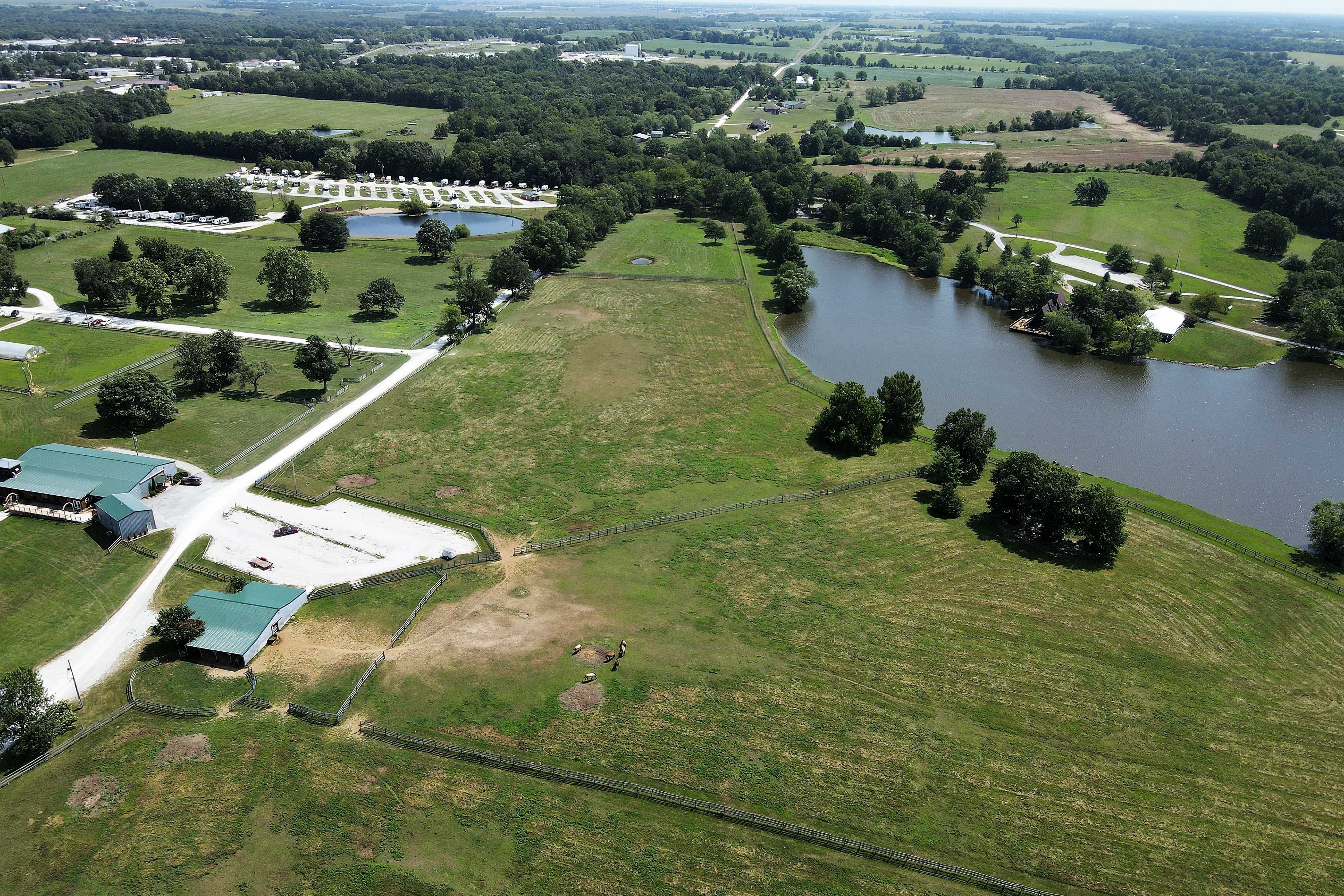 Cedar Creek Resort & RV Park