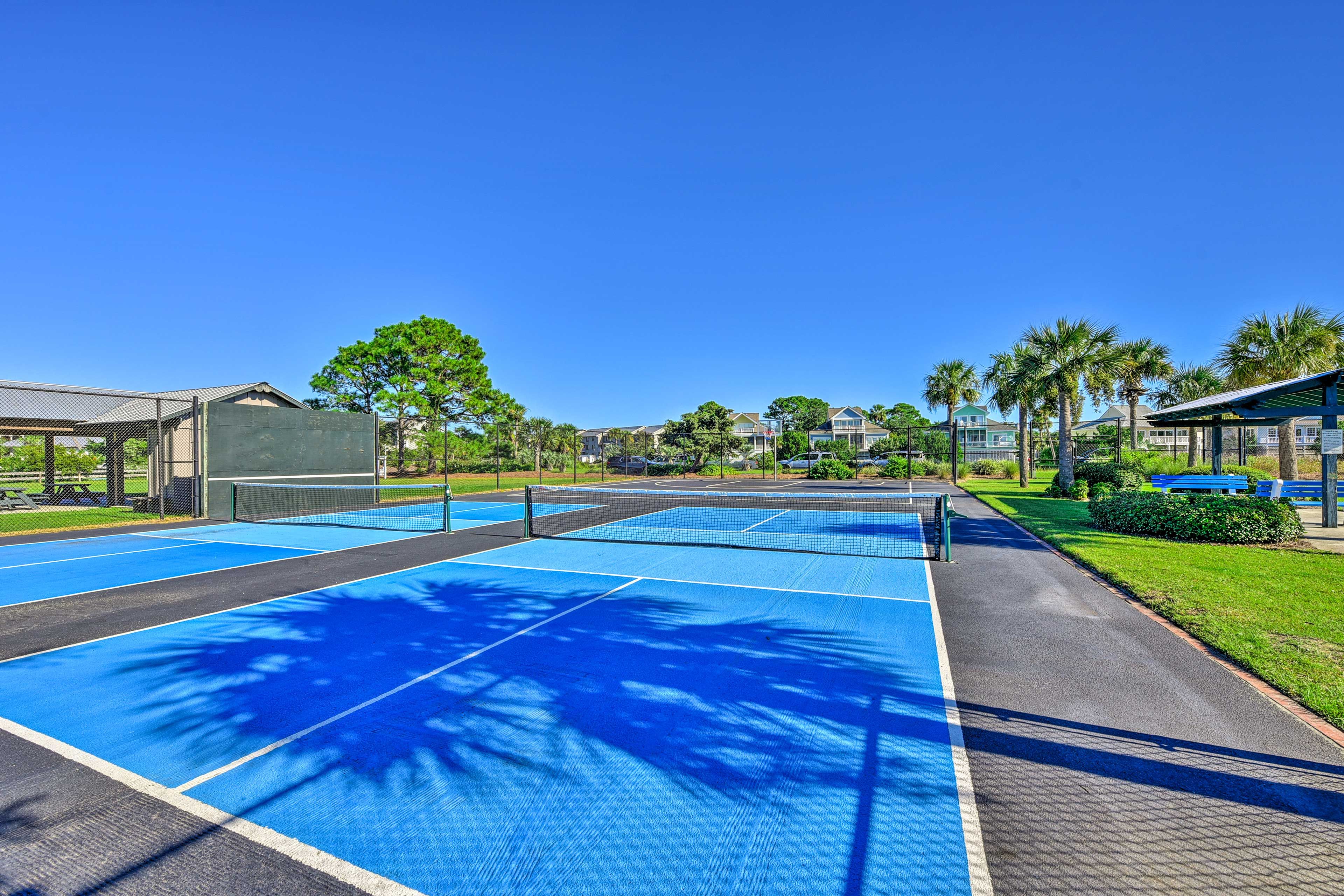 Community Tennis Courts