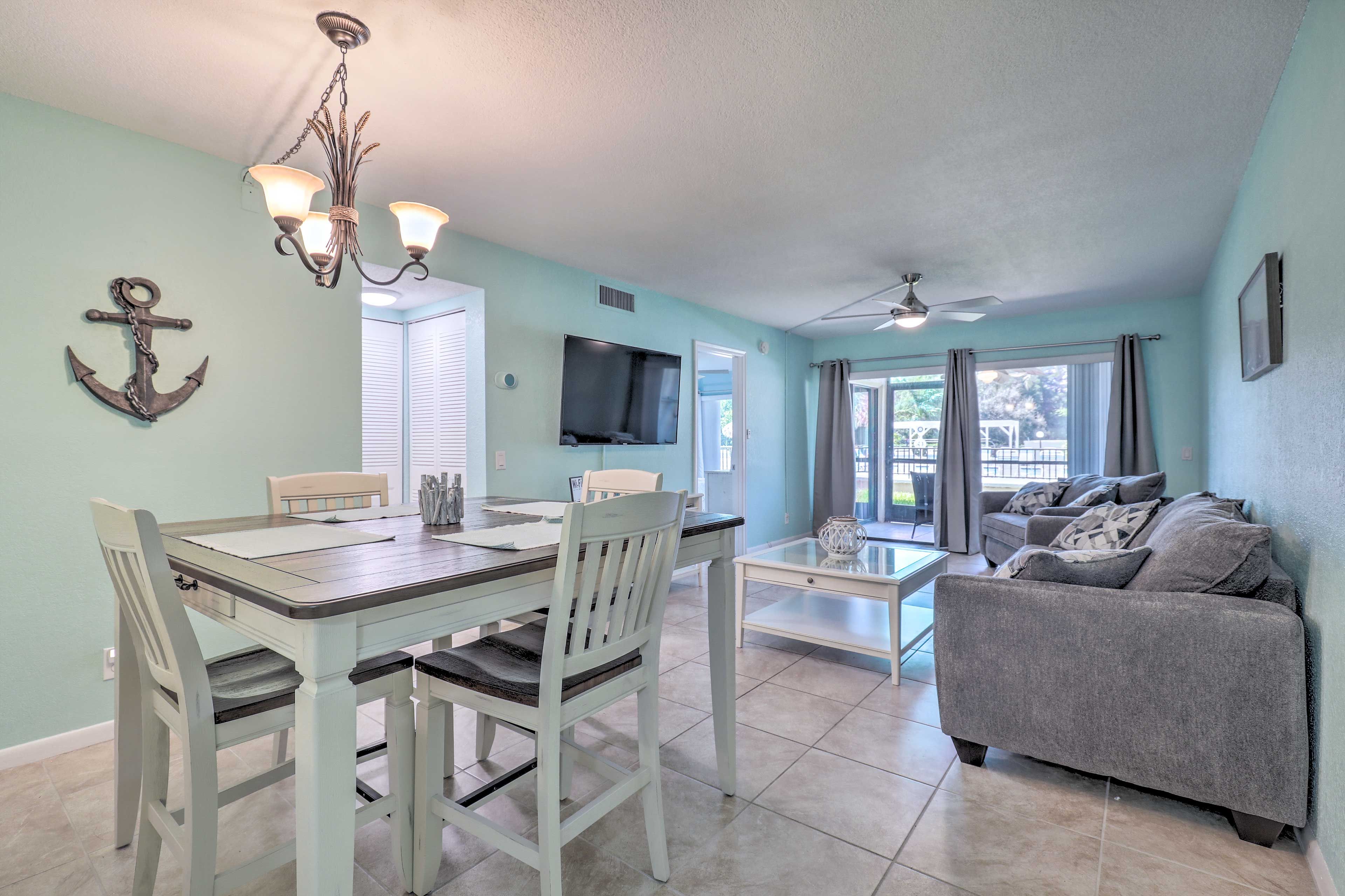Main Living Space | Central A/C | Free WiFi