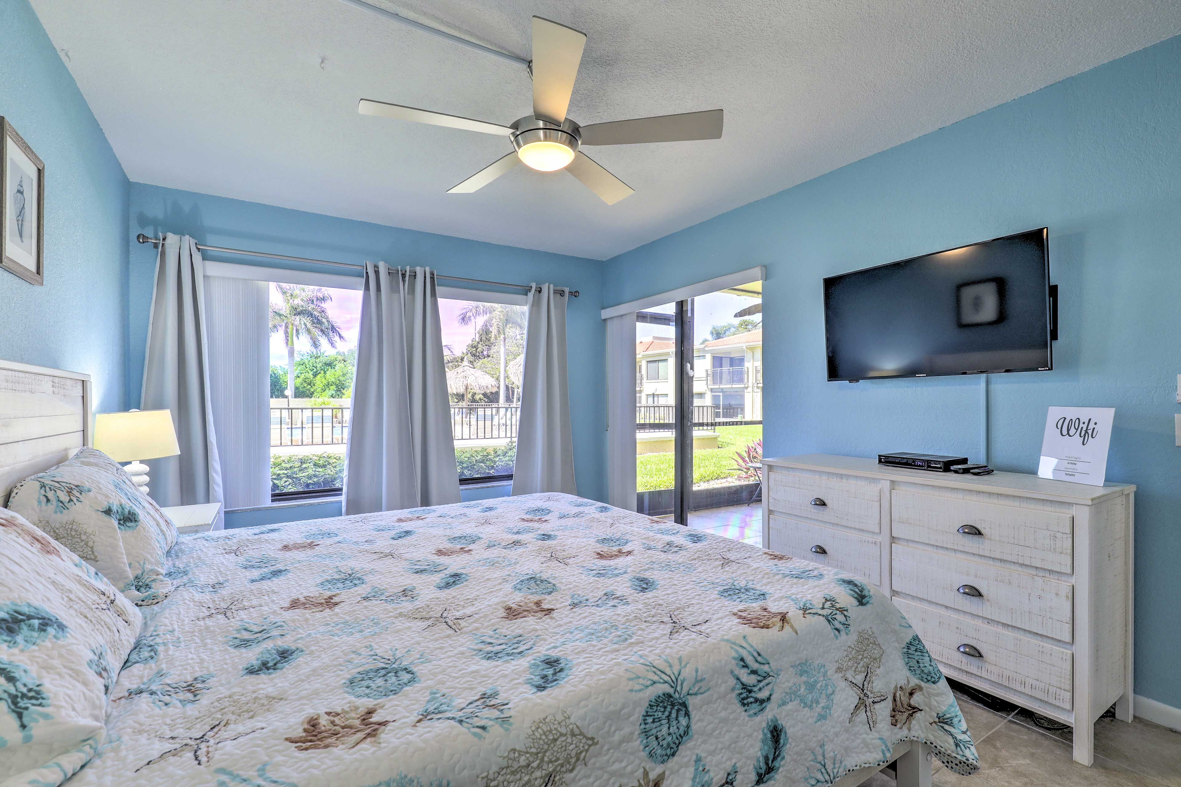Bedroom | Linens Provided