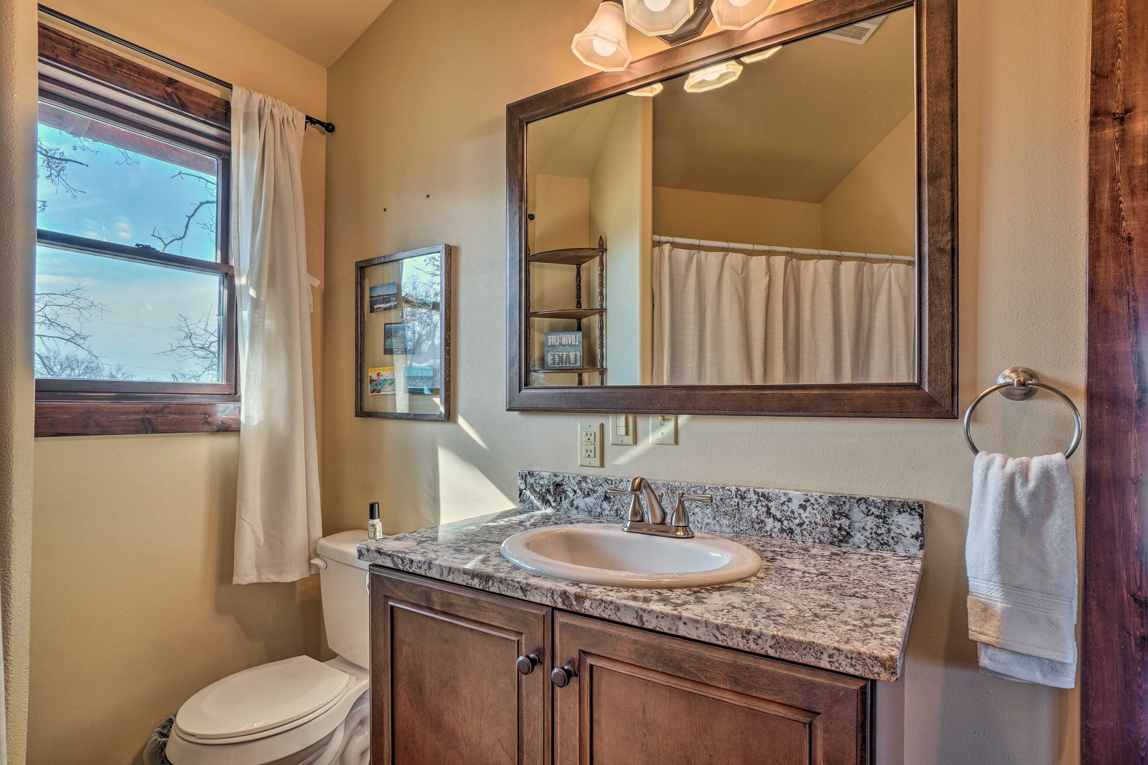En-Suite Bathroom
