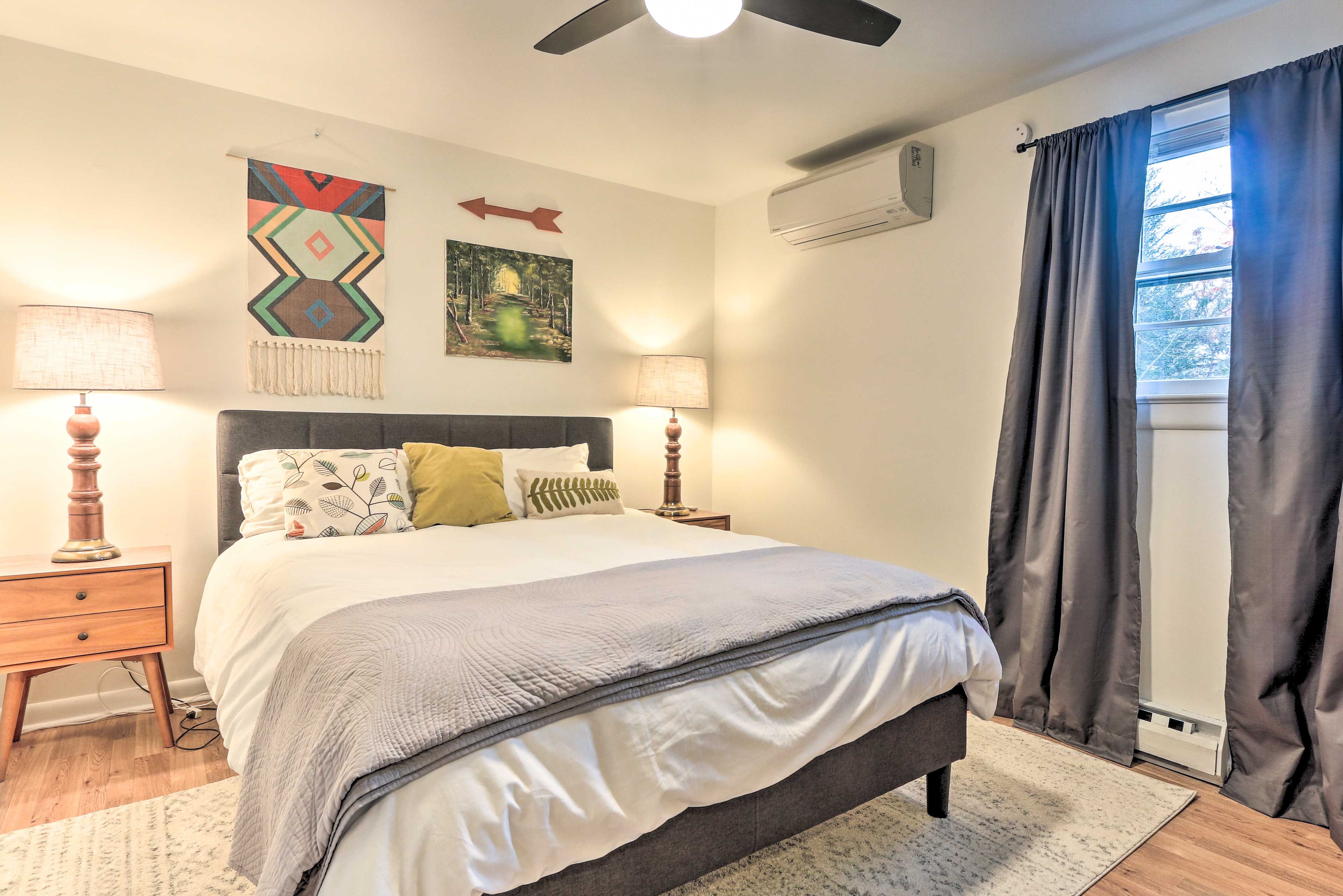 Bedroom 2 | Main Level | Queen Bed