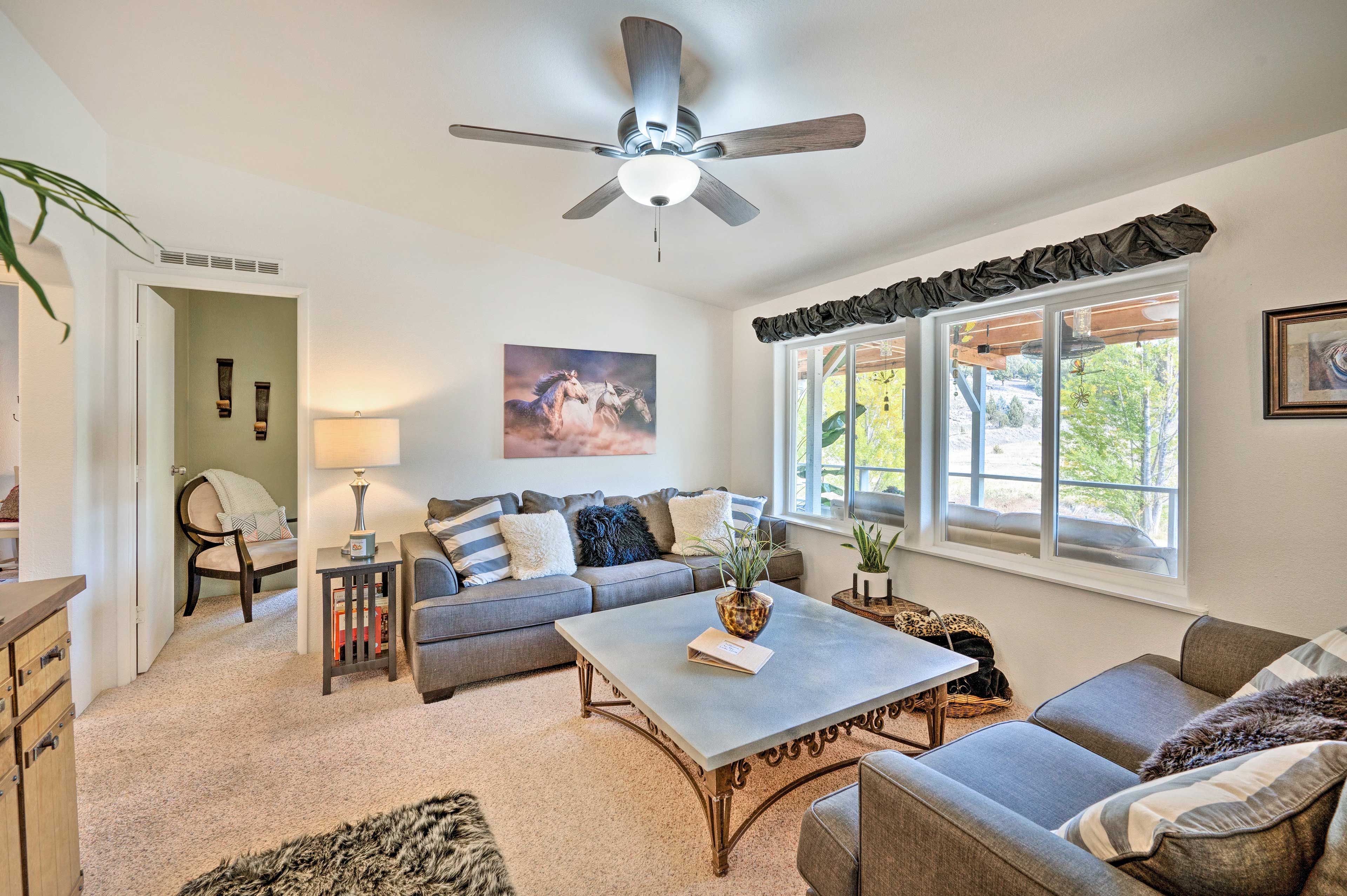 Main Living Room | Smart TV