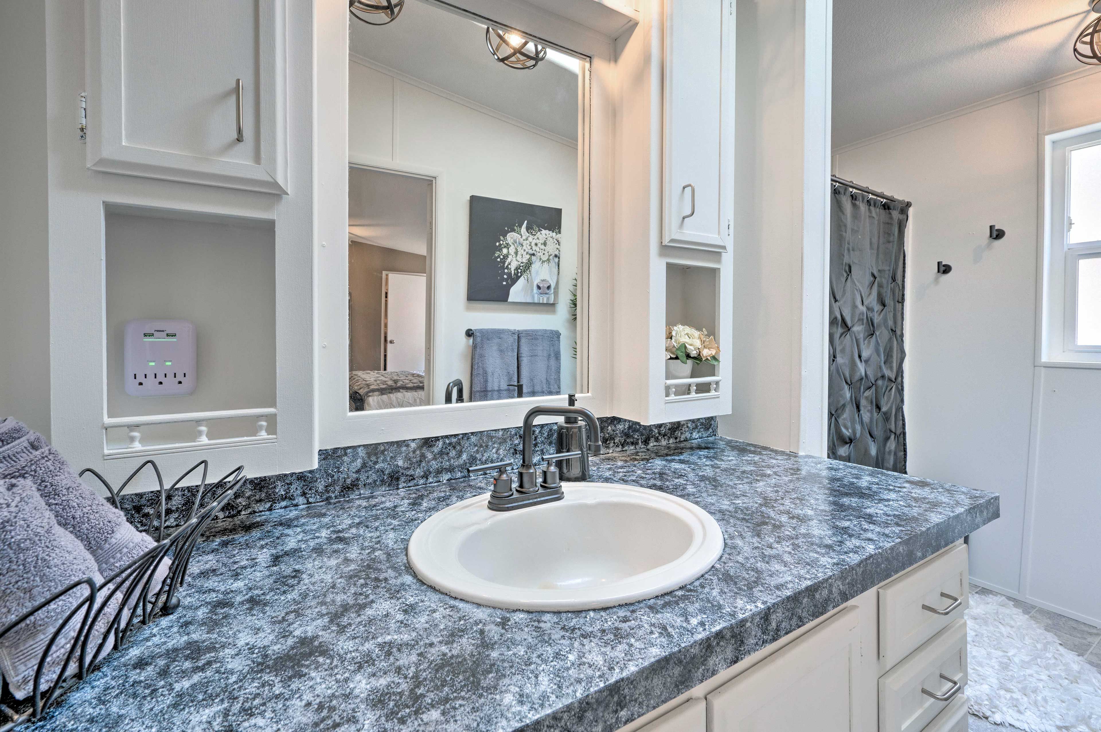 Full En-Suite Bathroom