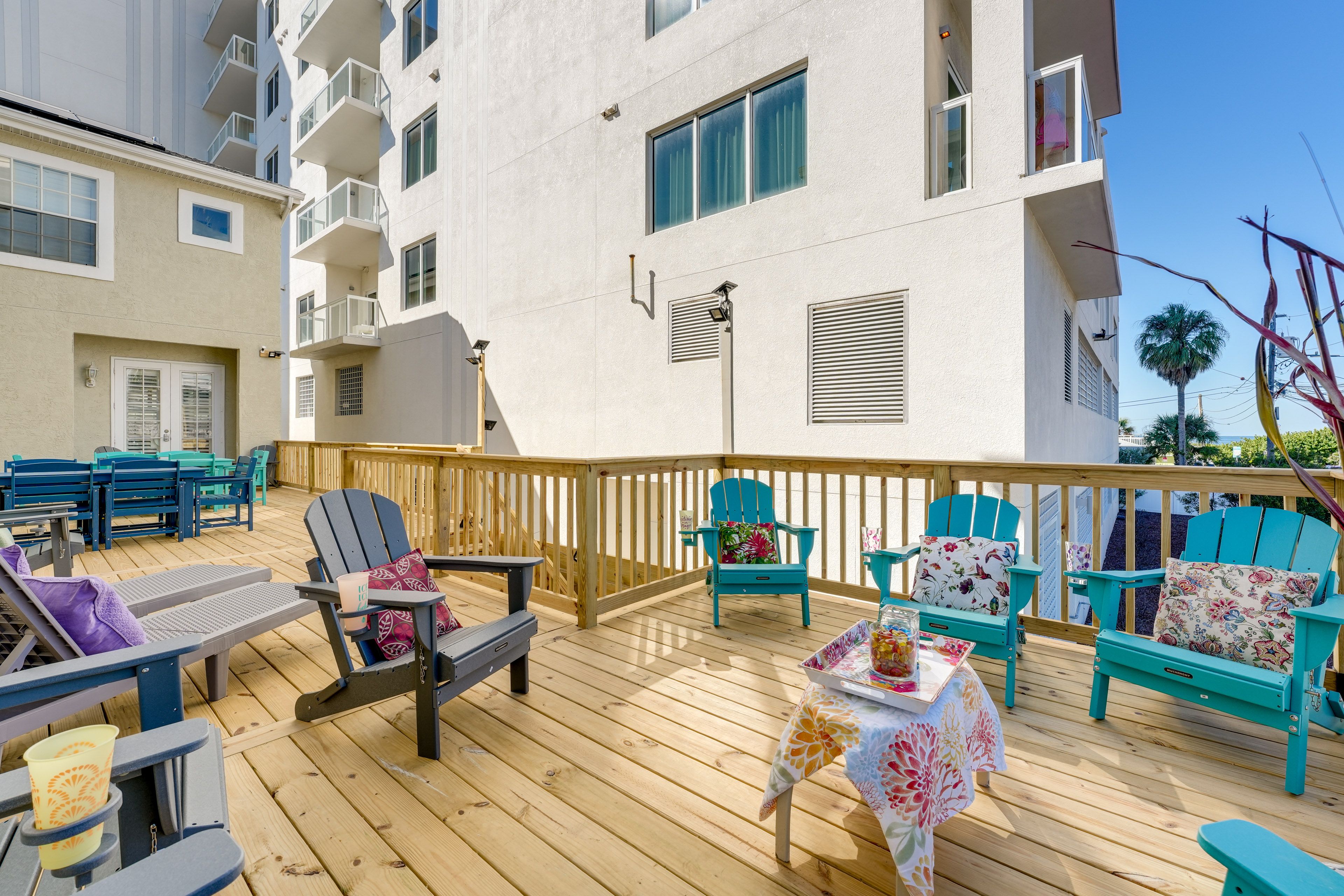 Shared Deck
