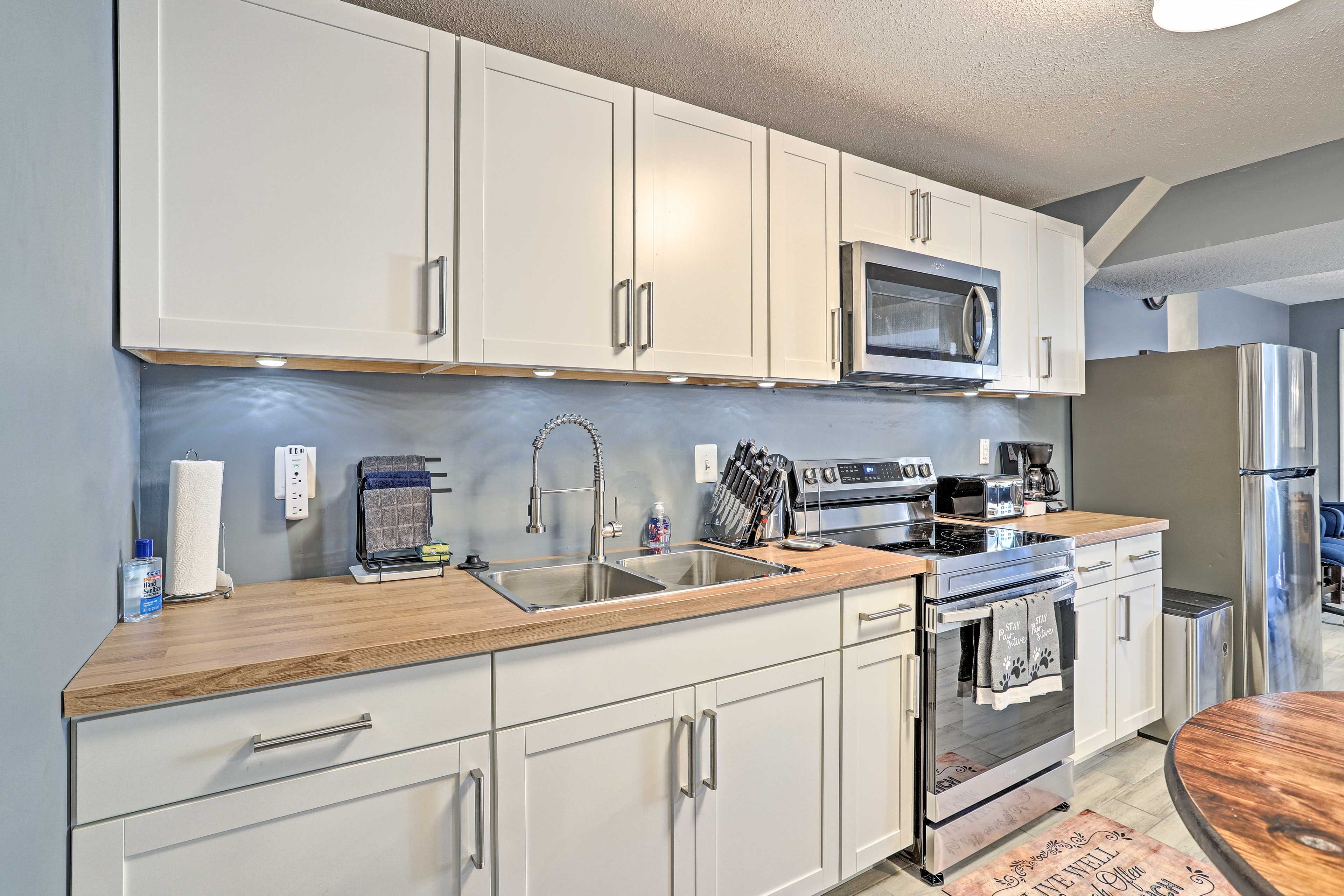 Well-Equipped Kitchen