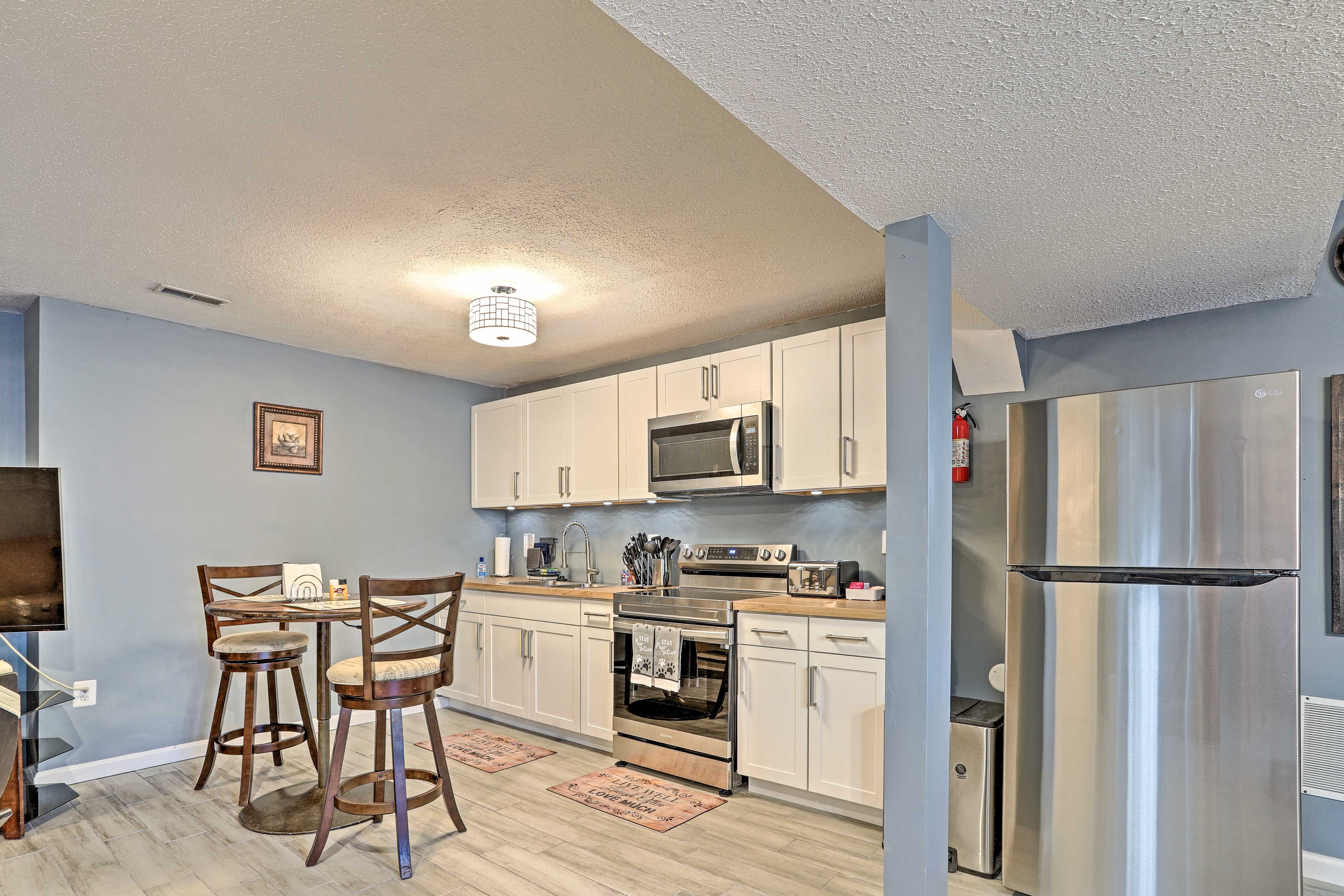 Well-Equipped Kitchen | Cooking Basics Provided