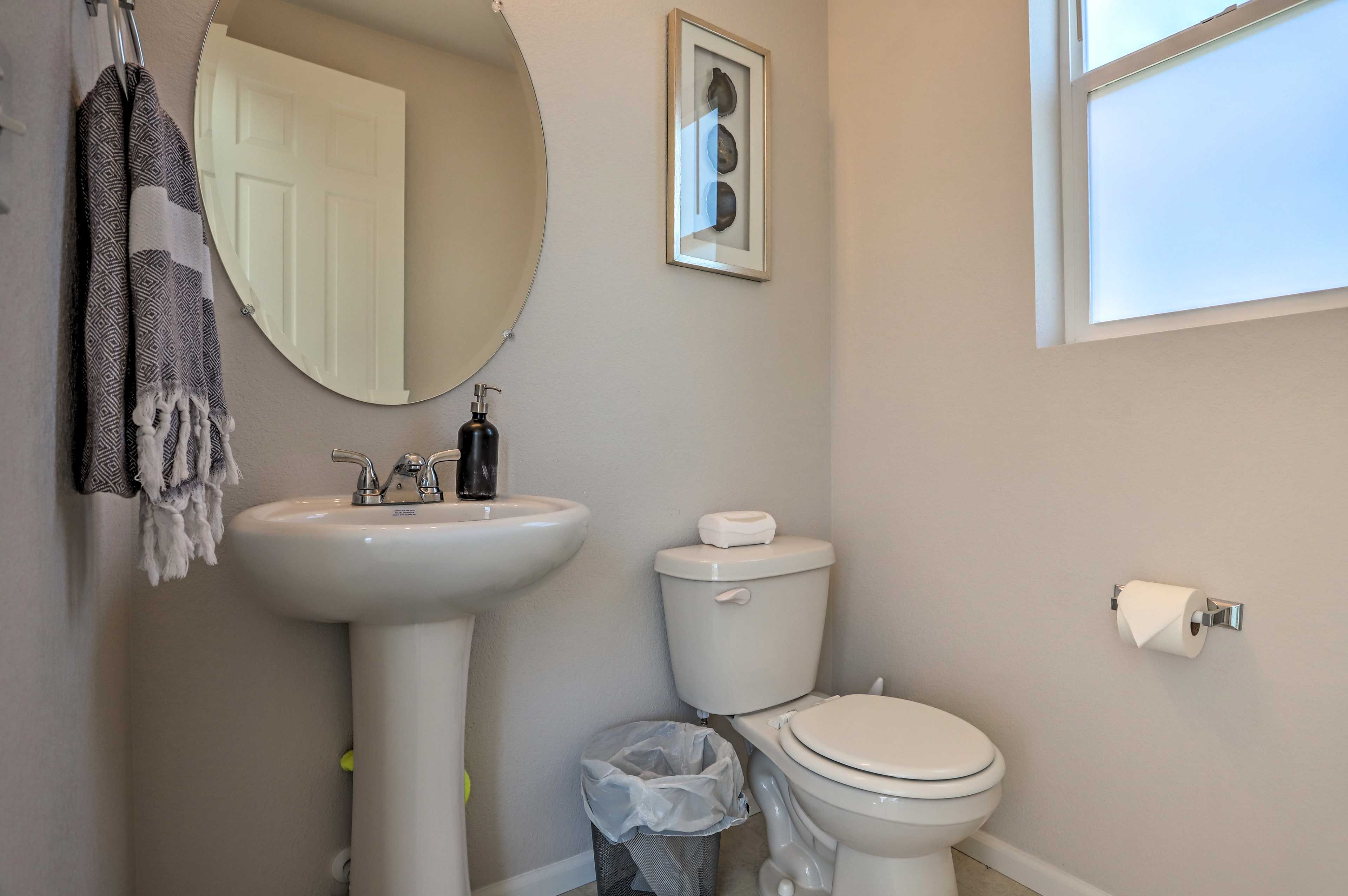 Half Bathroom | 1st Floor