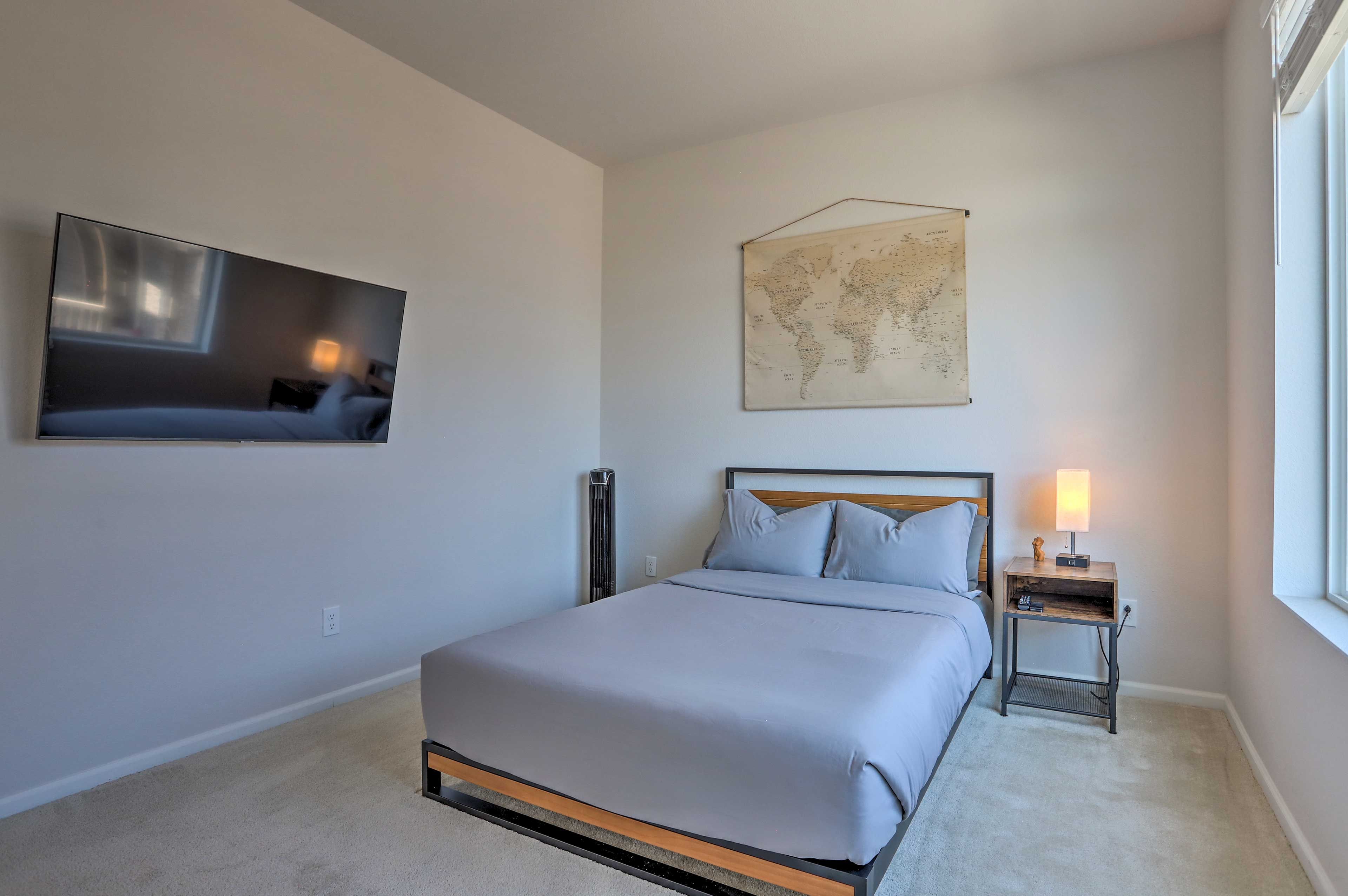 Bedroom 2 | Smart TV