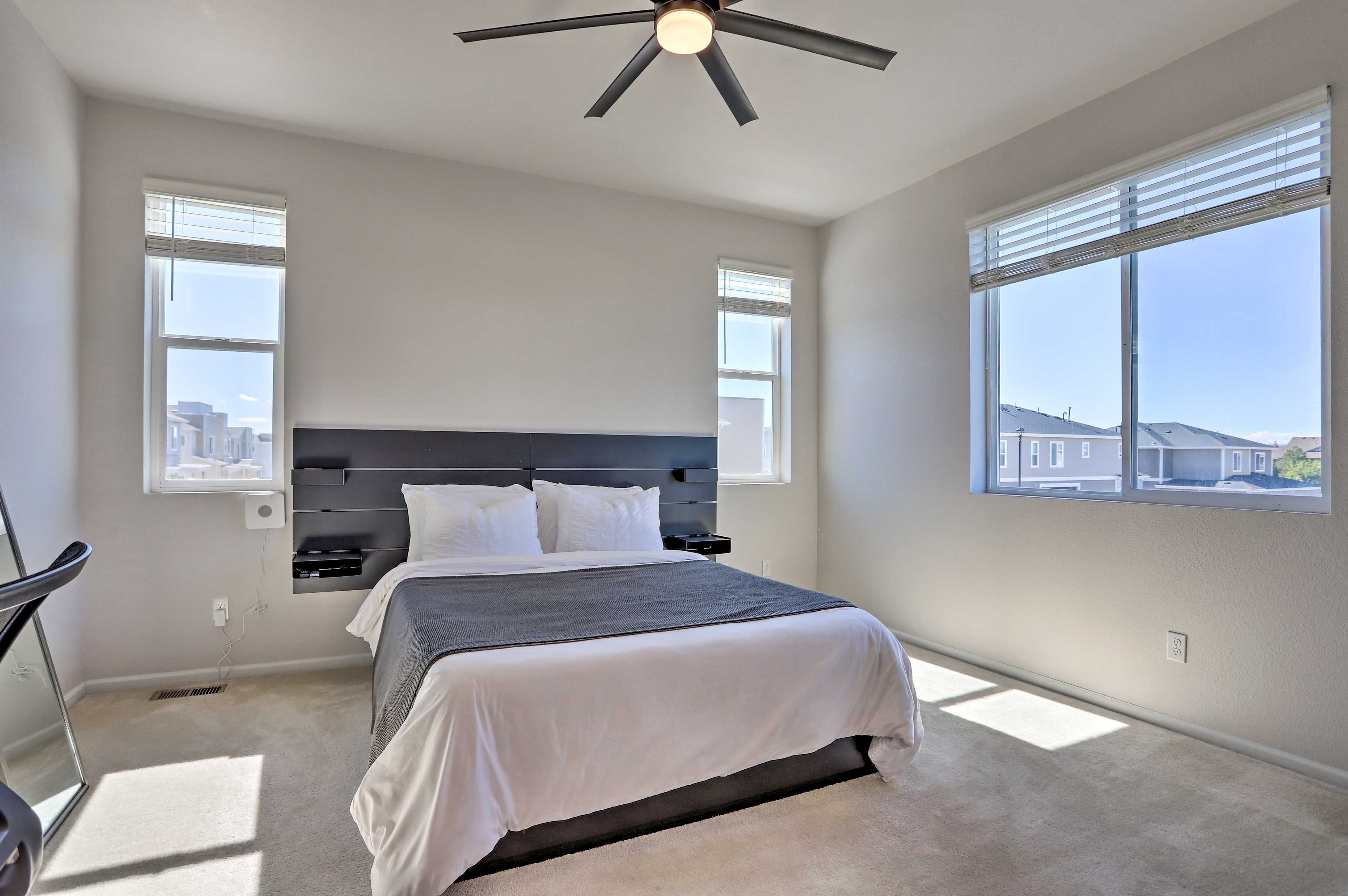 Bedroom 1 | Queen Bed | 2nd Floor | En-Suite Bathroom