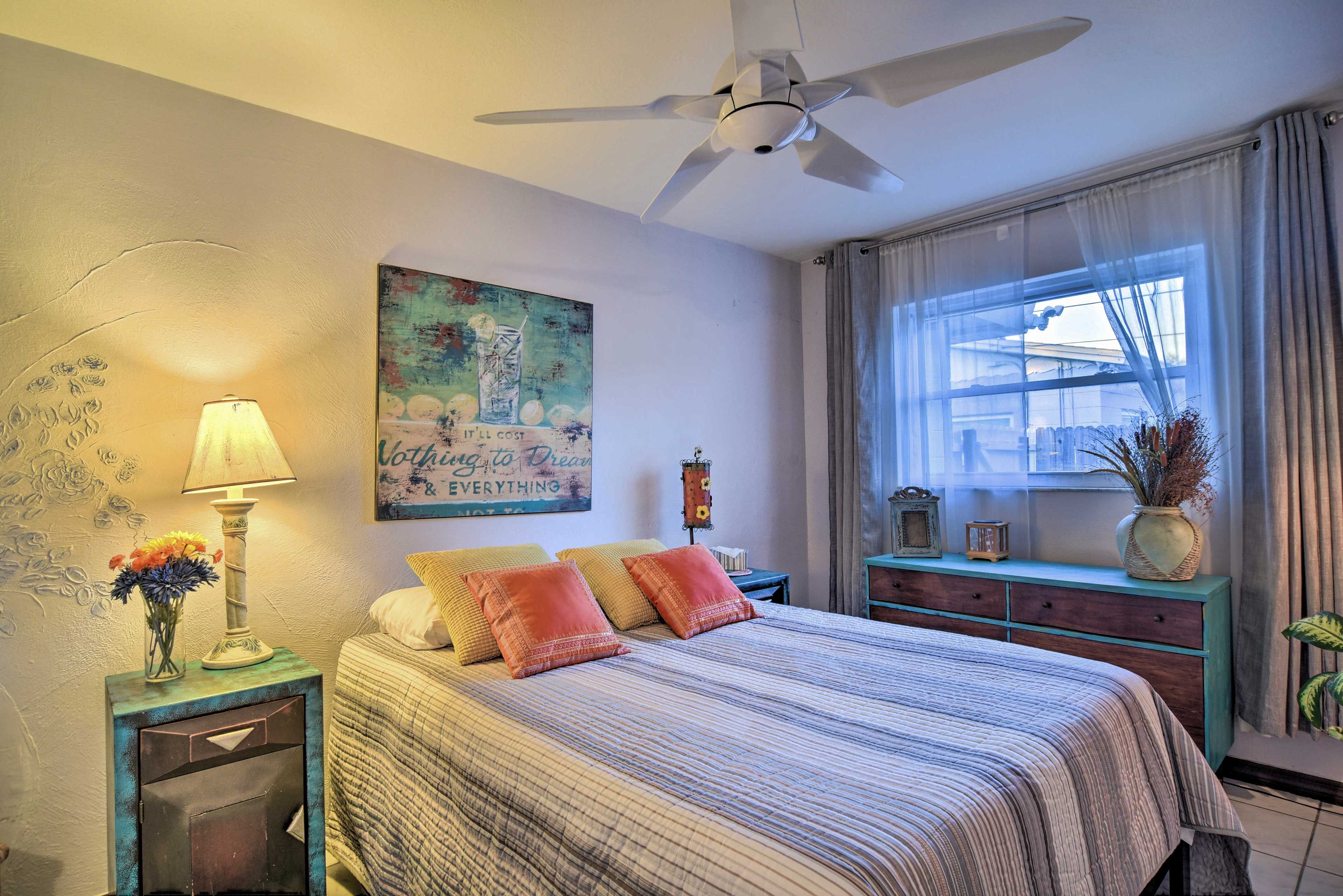 Bedroom 2 | Full Bed | Step-Free Access