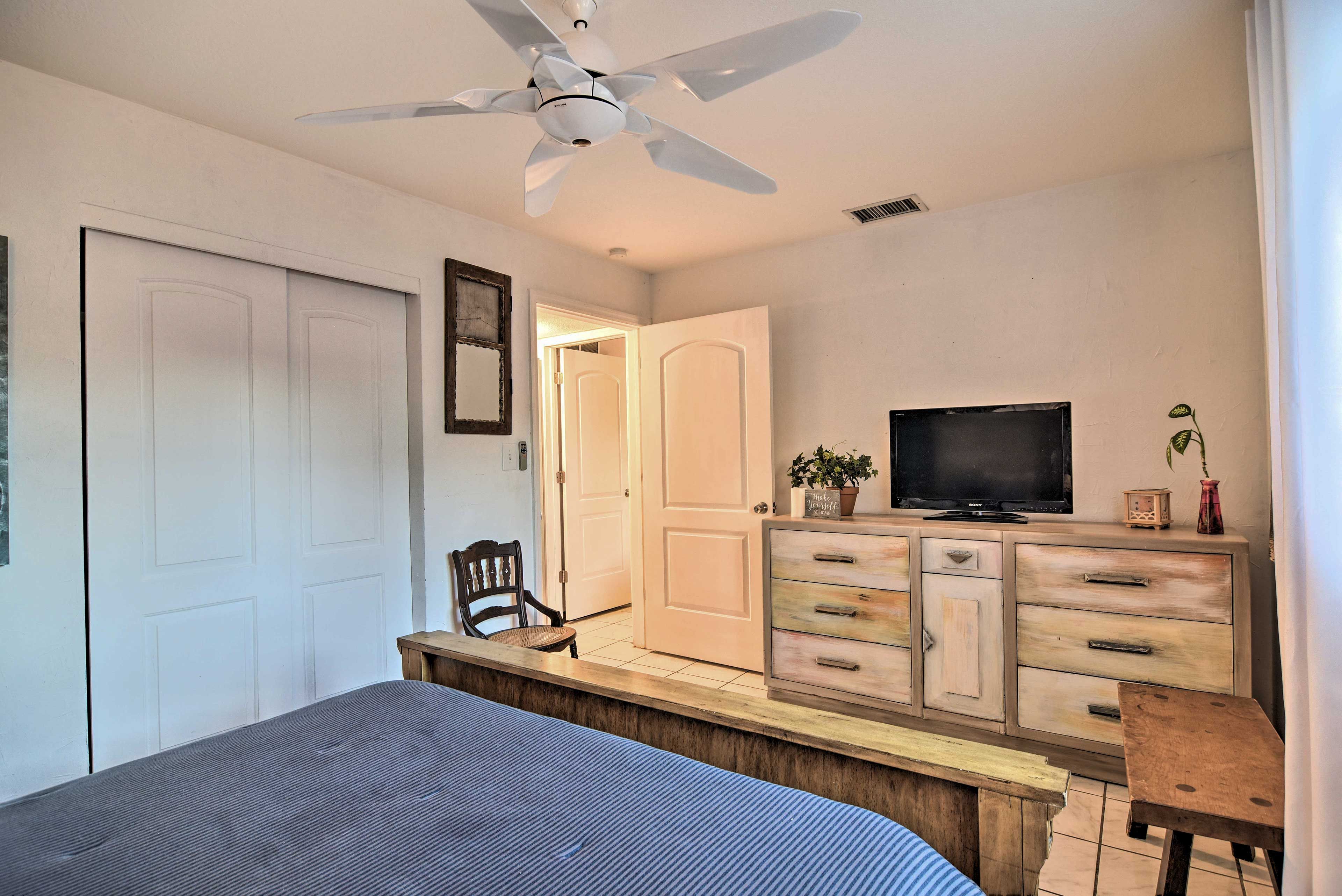 Bedroom 1 | Cable Access