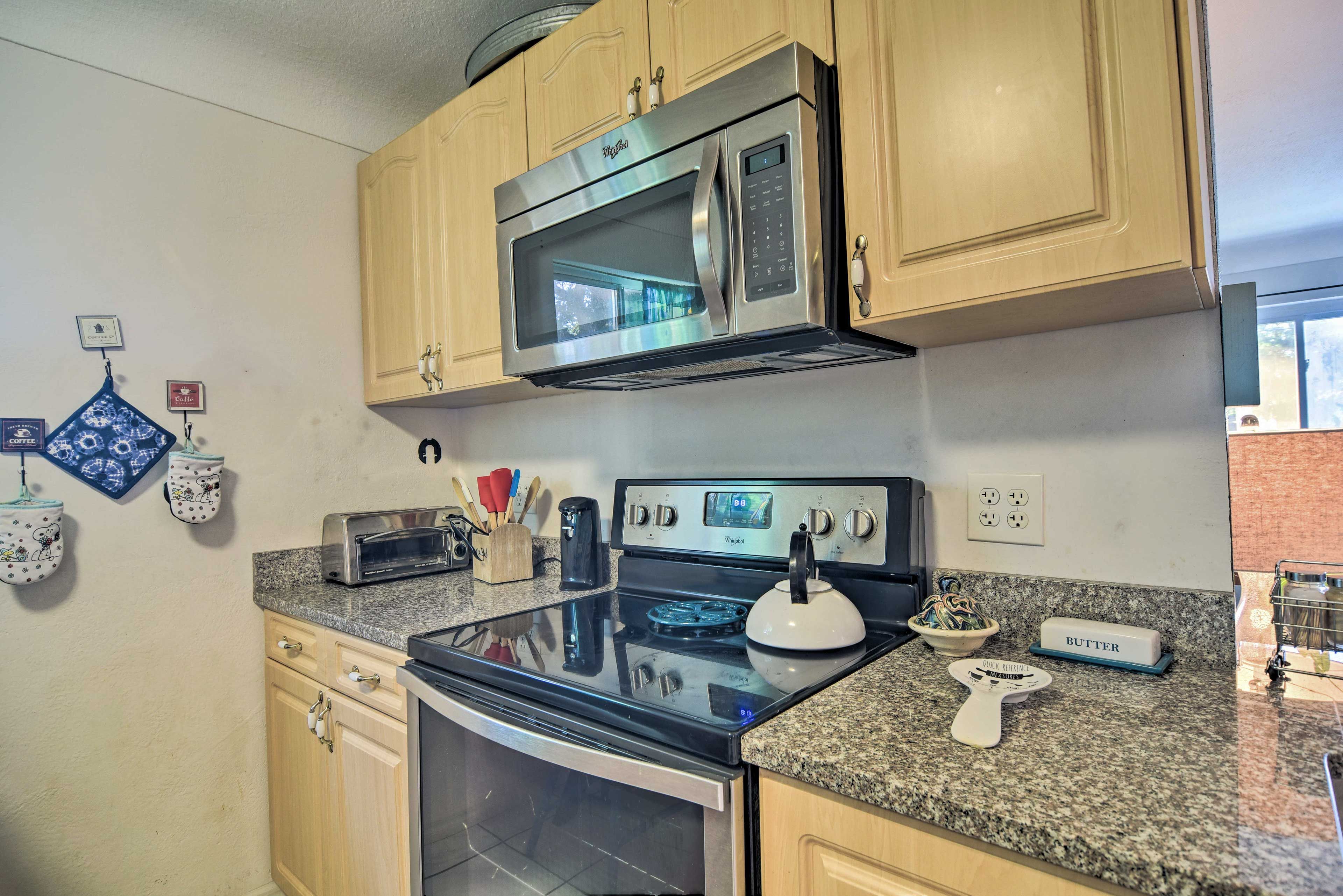 Fully Equipped Kitchen | Ice Maker