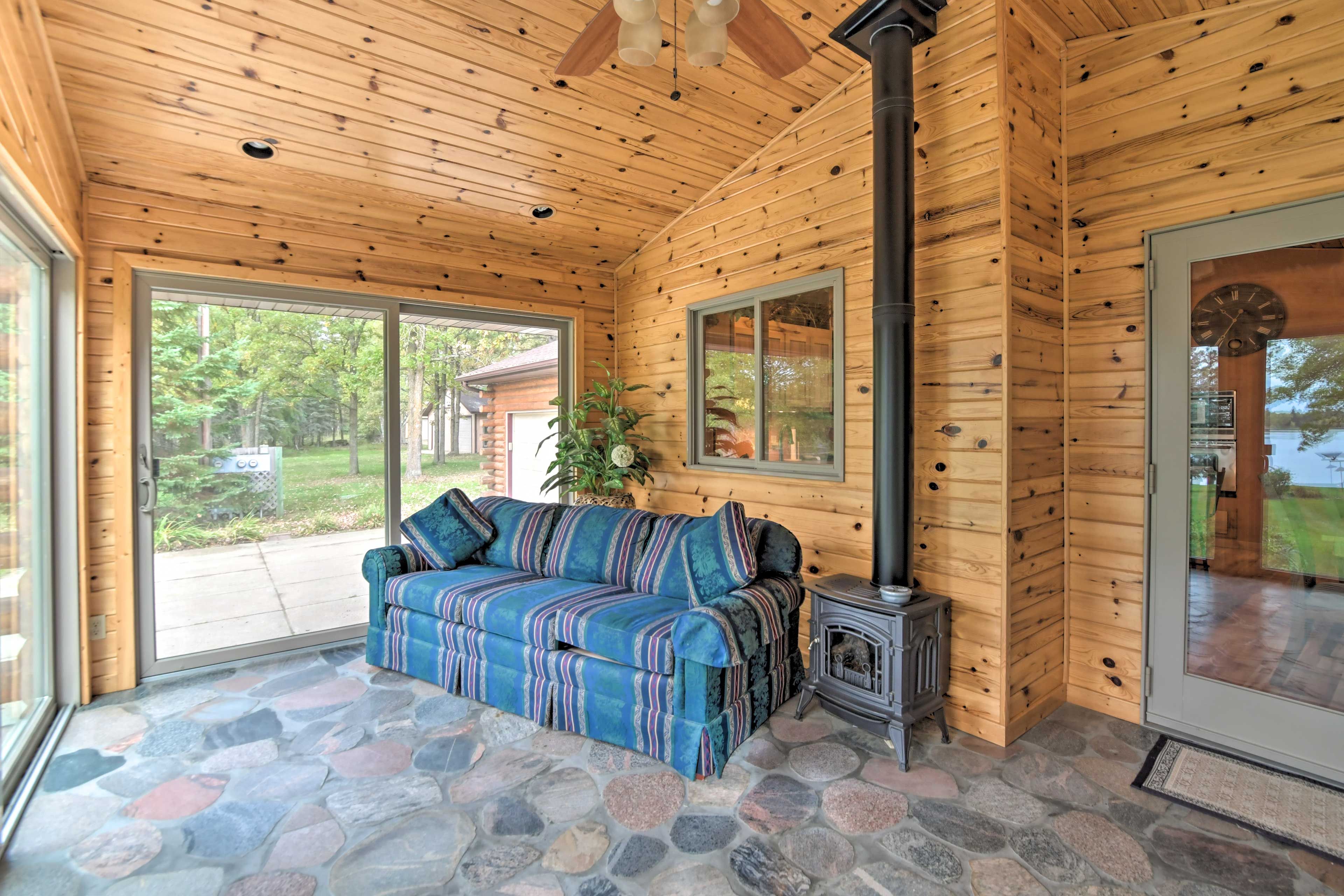 Sunroom | Vintage Electric Fireplace