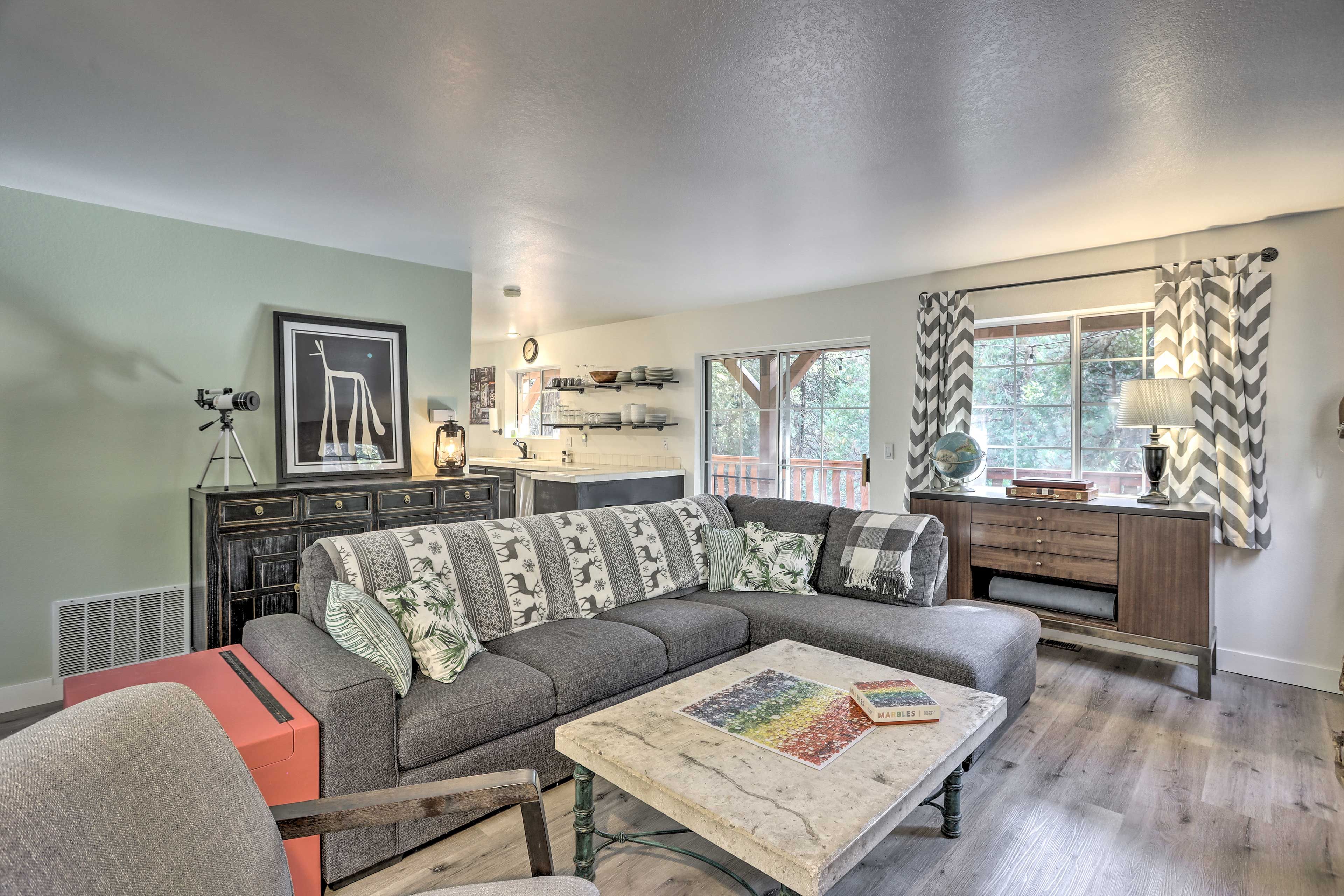 Living Room | Central Heat