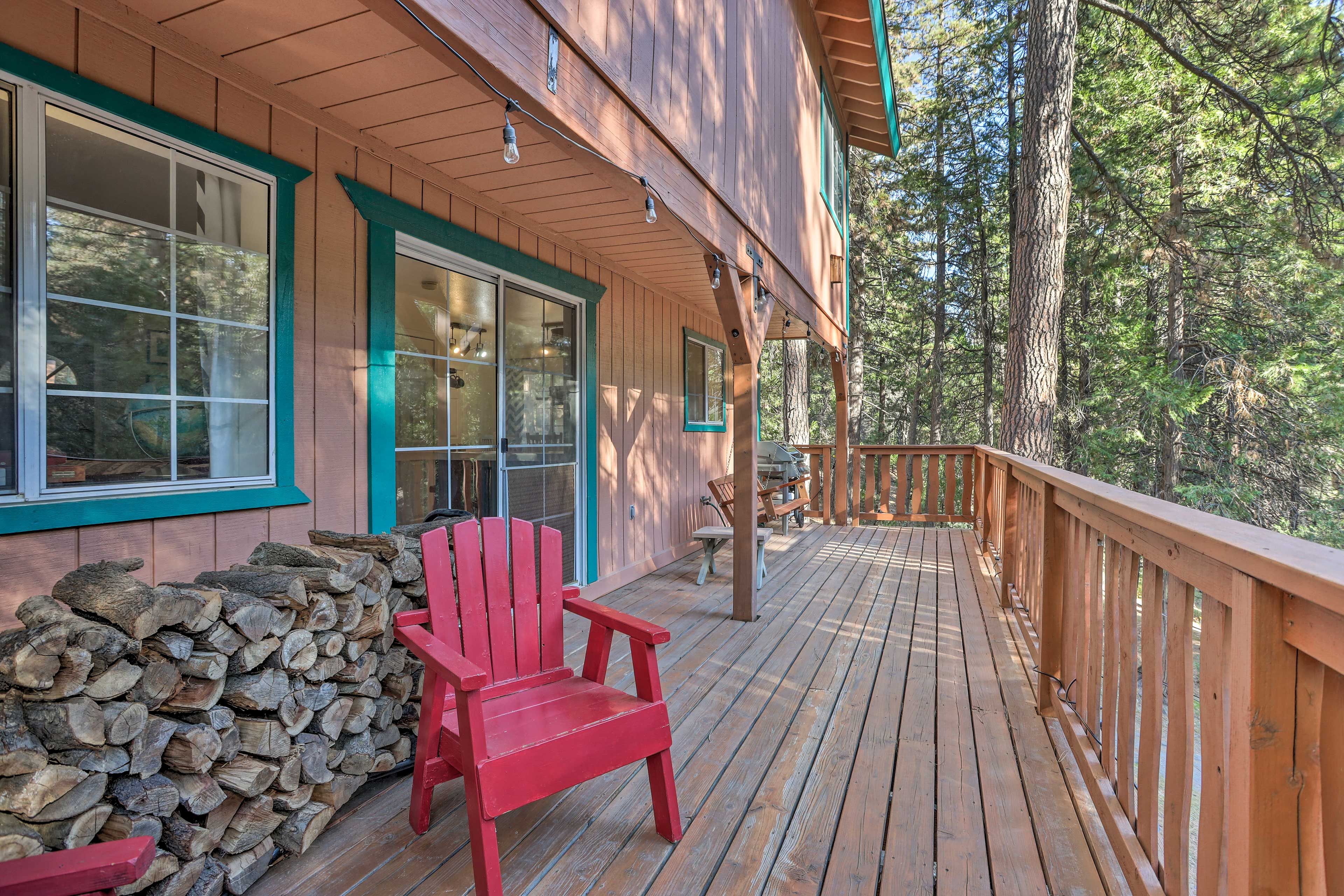 Private Deck | Outdoor Seating