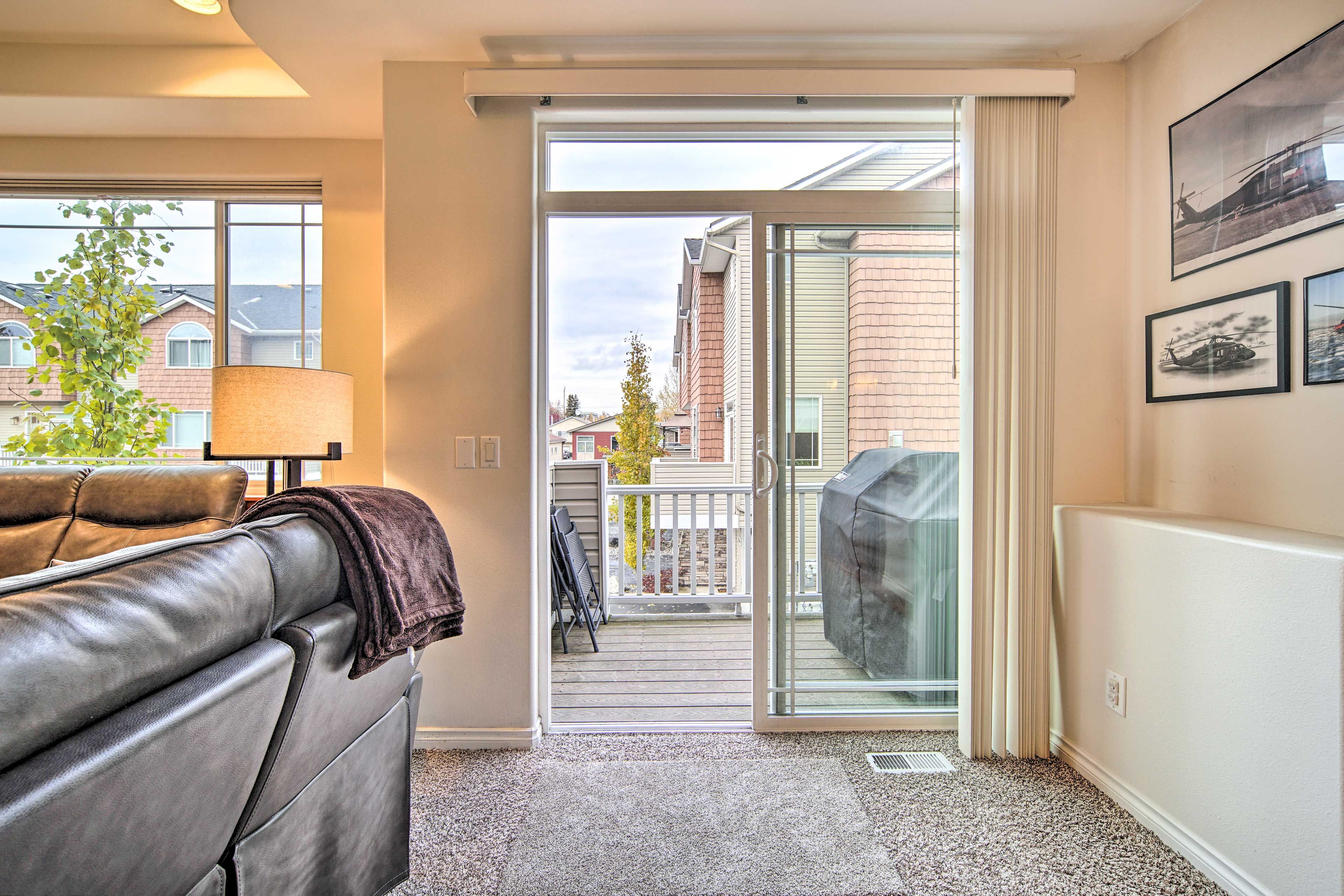 Living Room | Access to Balcony