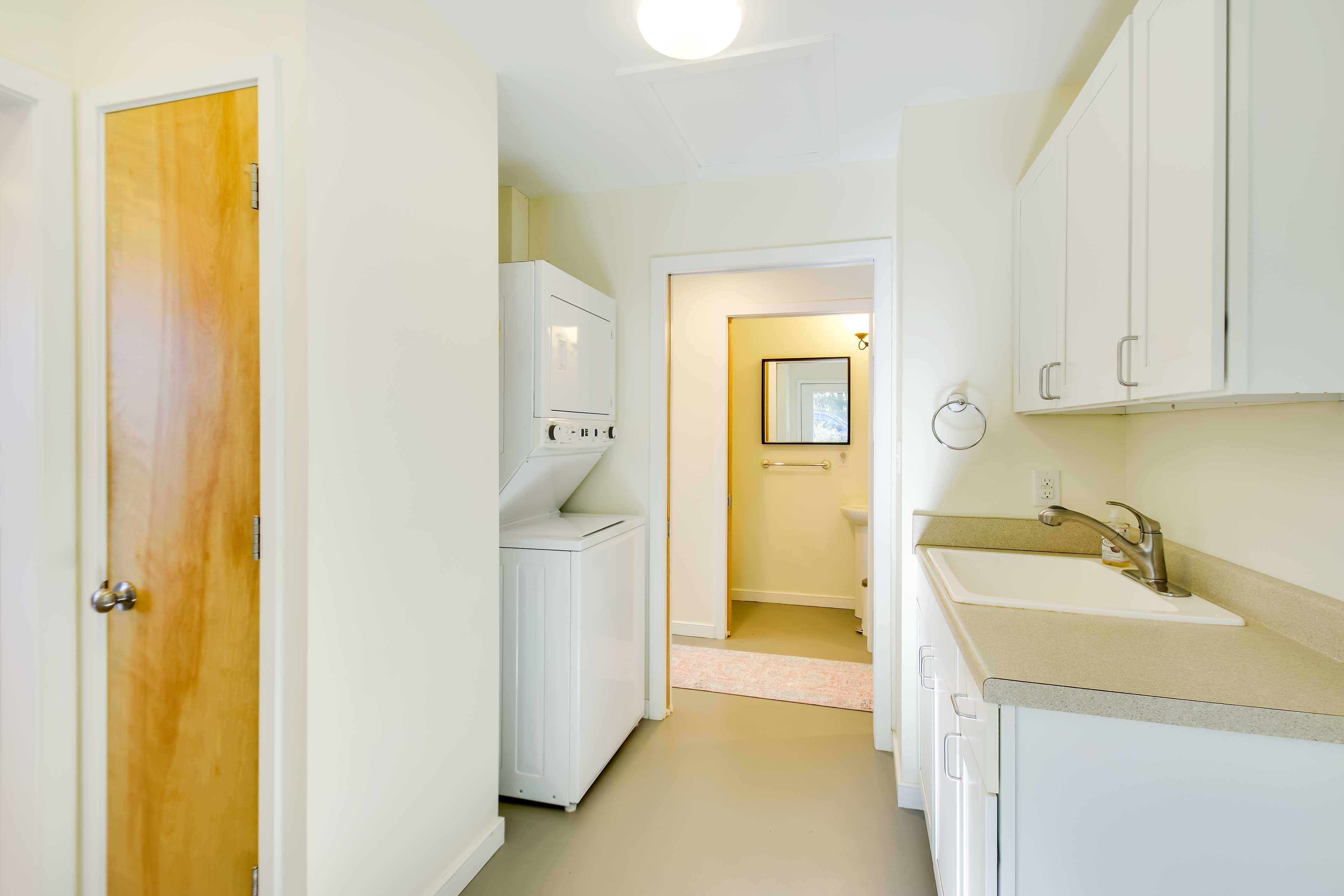 Laundry Room | Detergent Provided