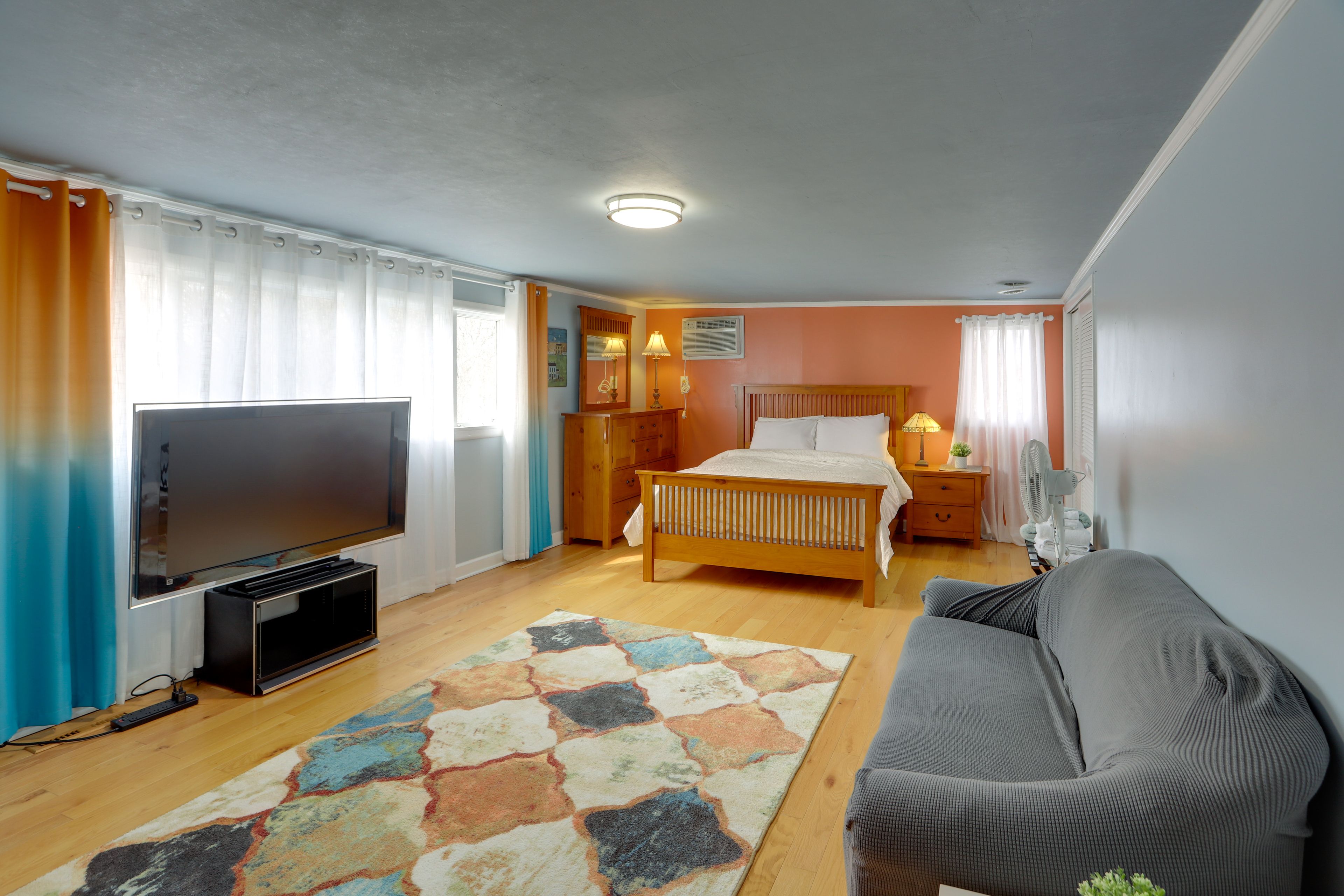 Bedroom 3 | Queen Bed | Twin Bed | 2nd Floor | Stairs Required