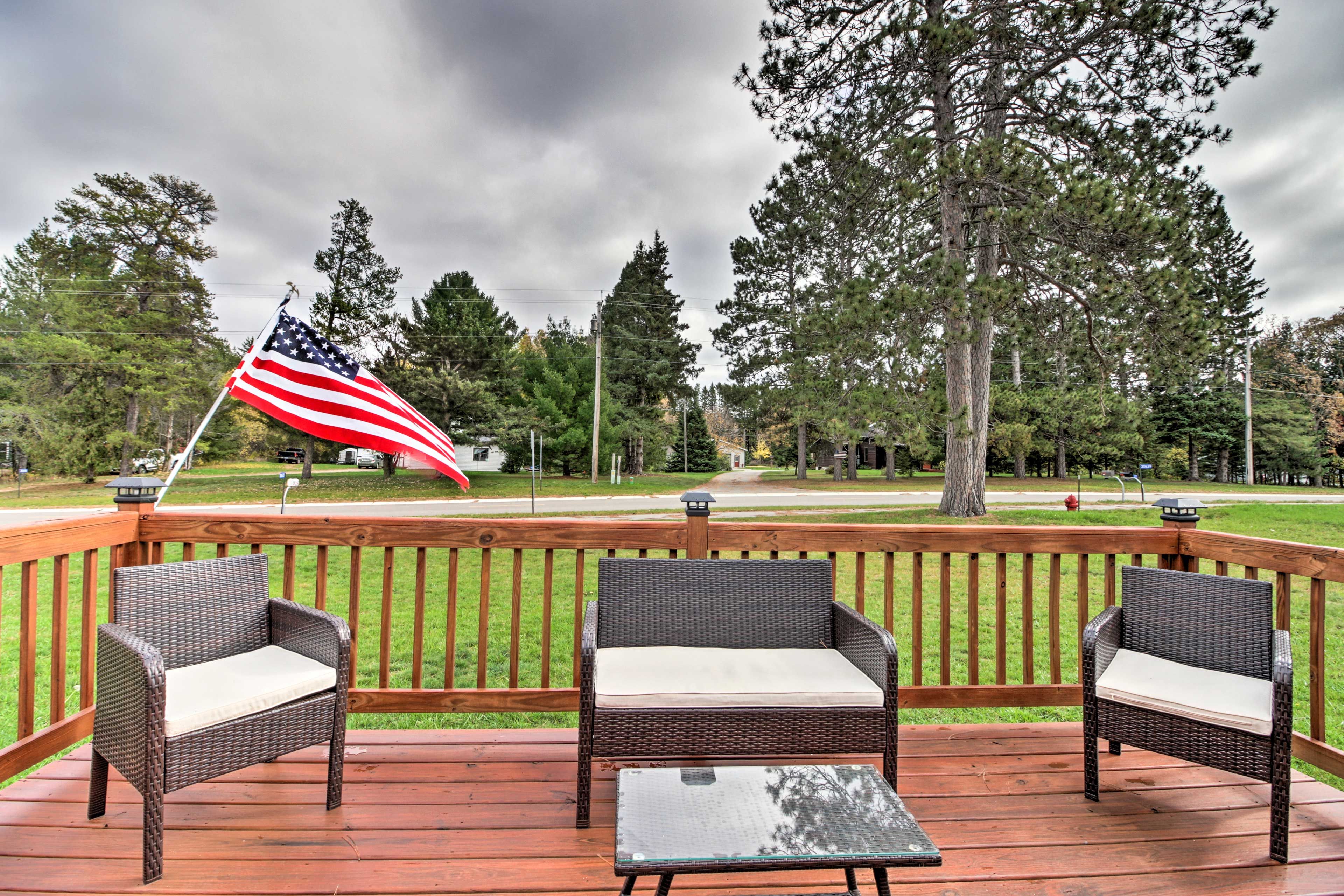 Private Deck