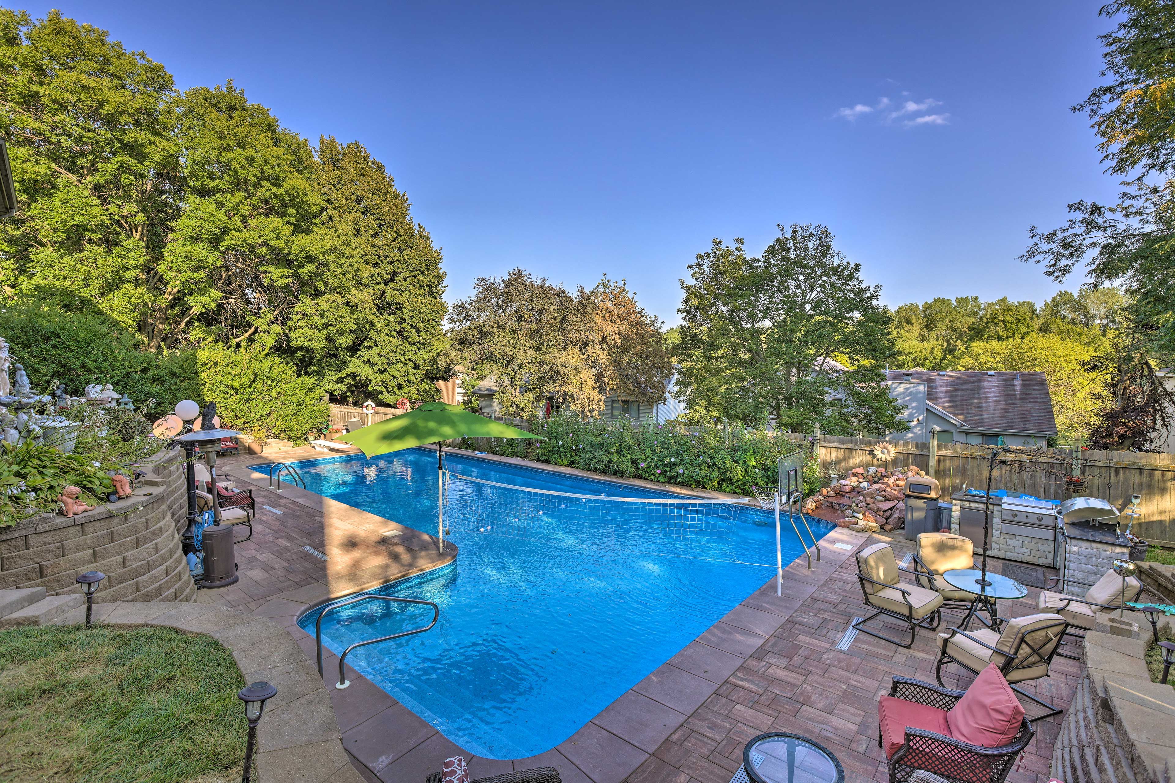 Outdoor Pool | Volleyball Net & Basketball Hoop Not Available