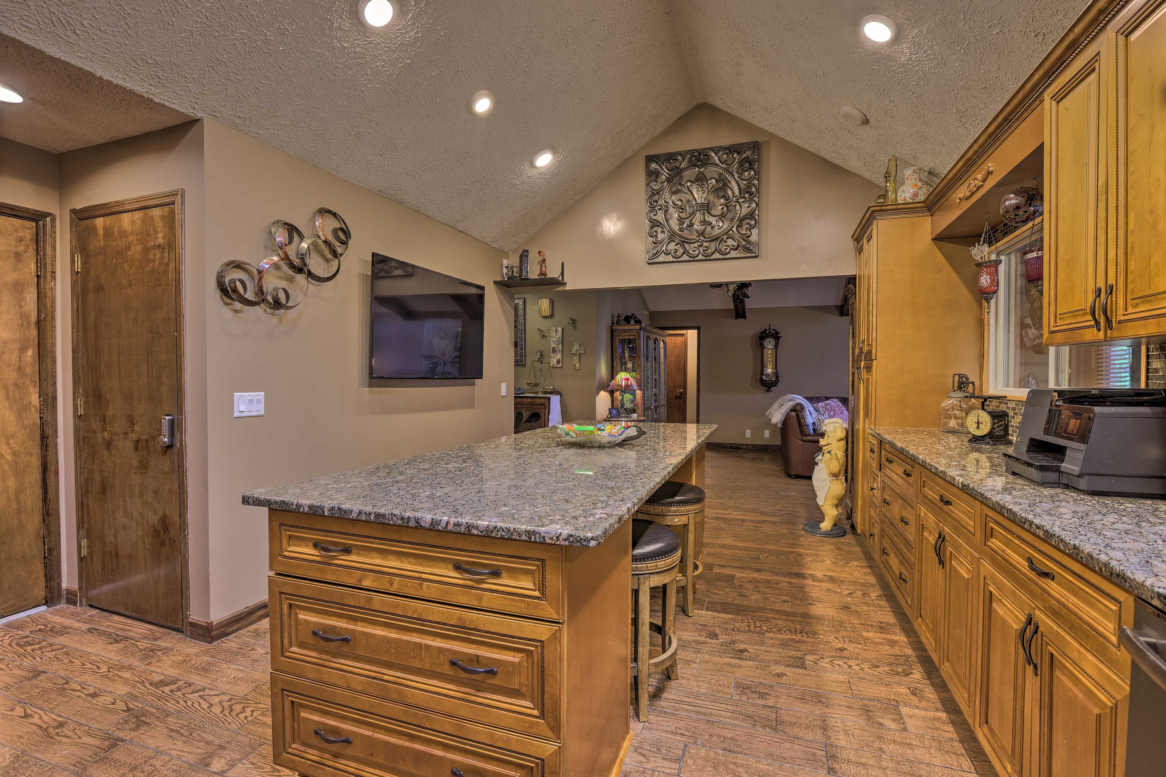 Kitchen | Smart TV