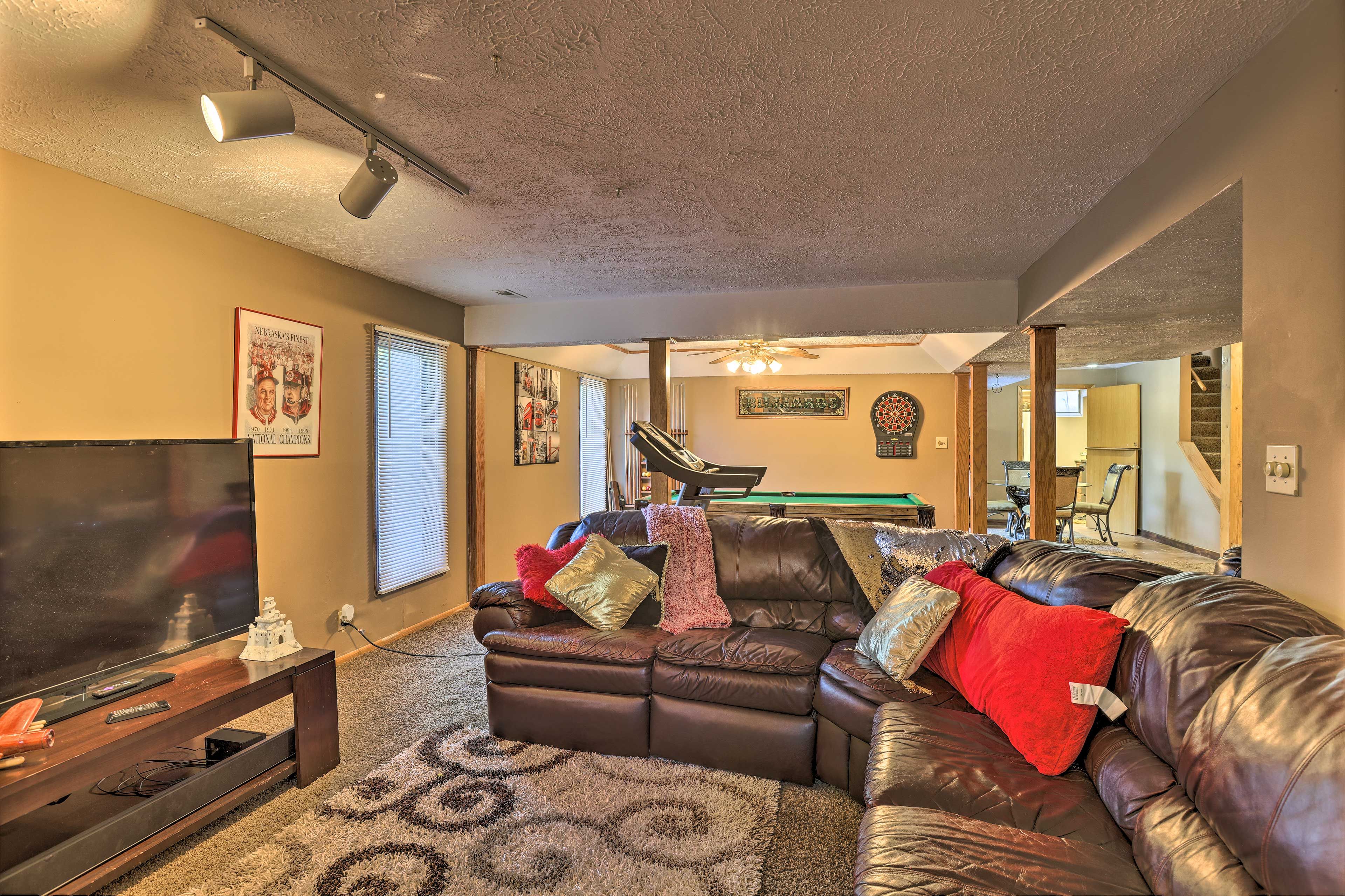 Living Room | Smart TV