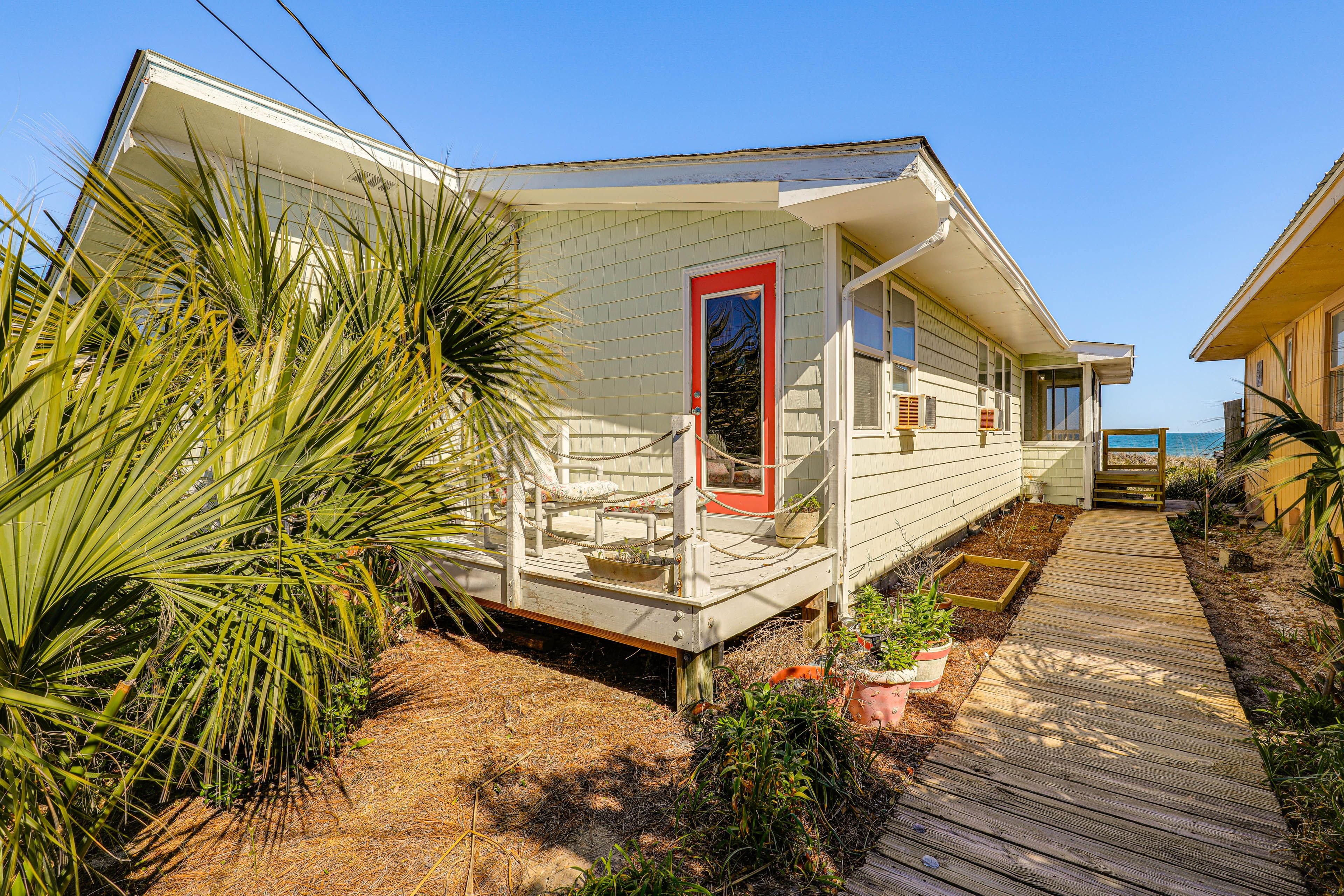 Topsail Beach Vacation Rental | 3BR | 2BA | Entry Stairs Required | 1,200 Sq Ft