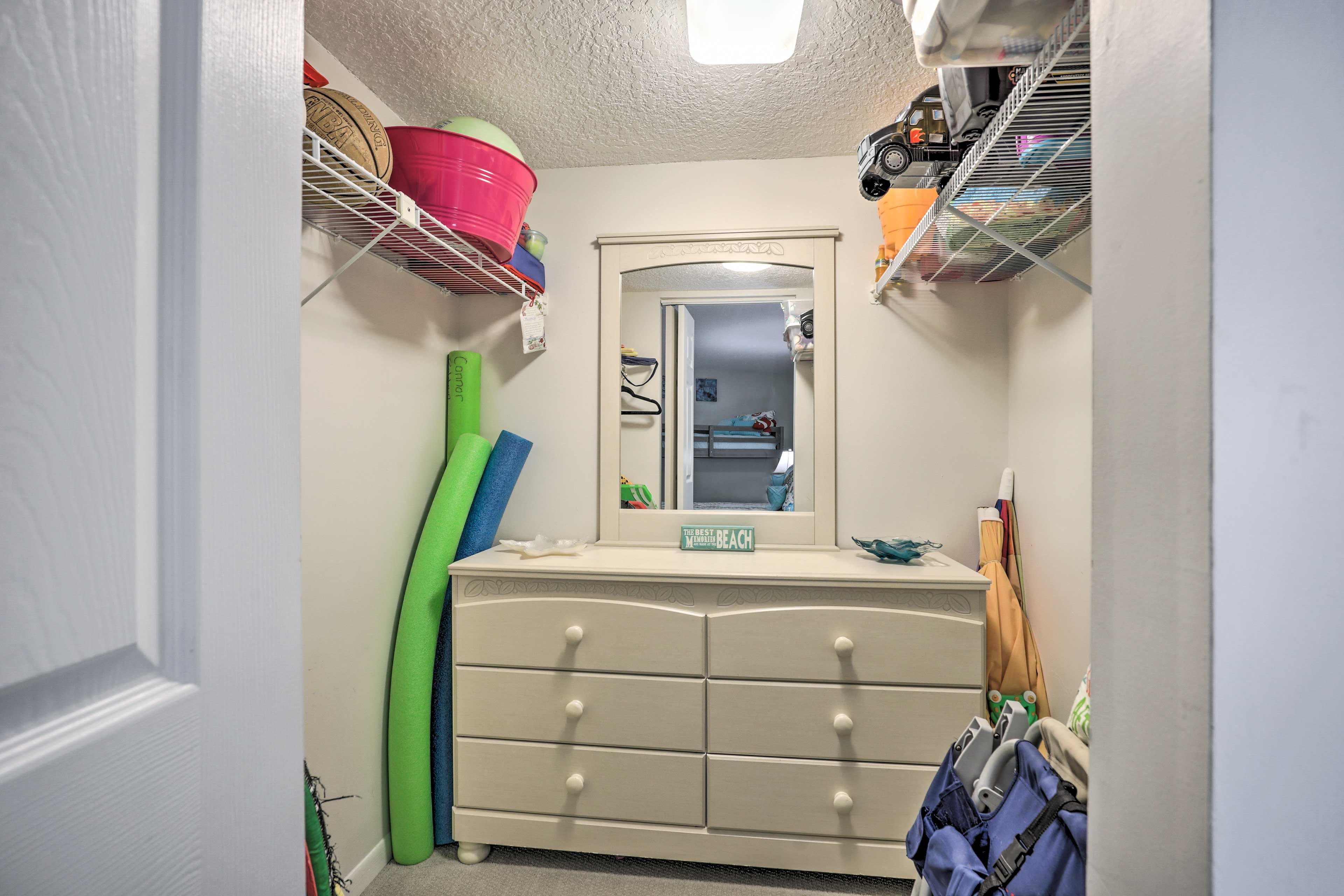 Walk-In Closet | Bedroom 2
