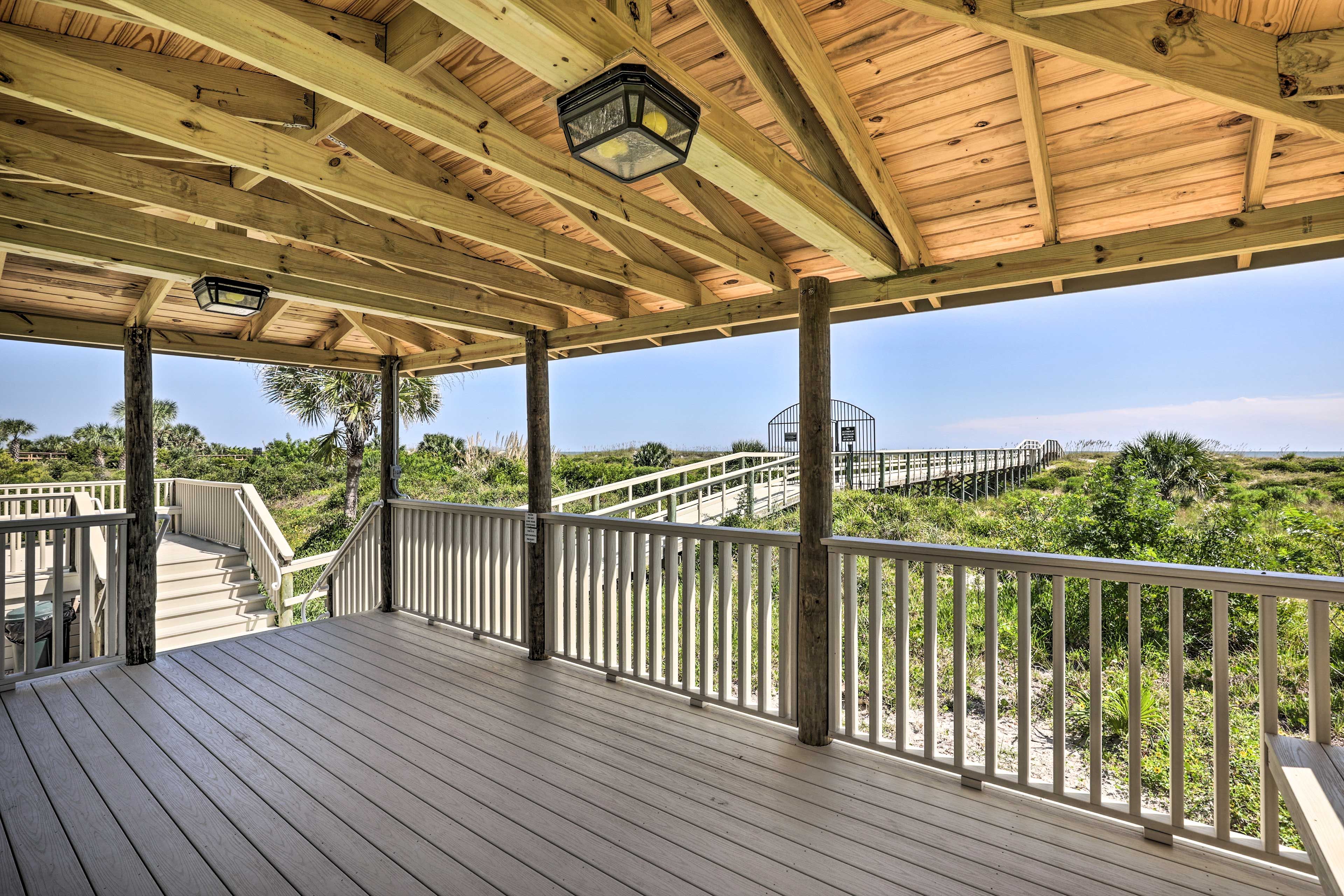 Exterior Amenities