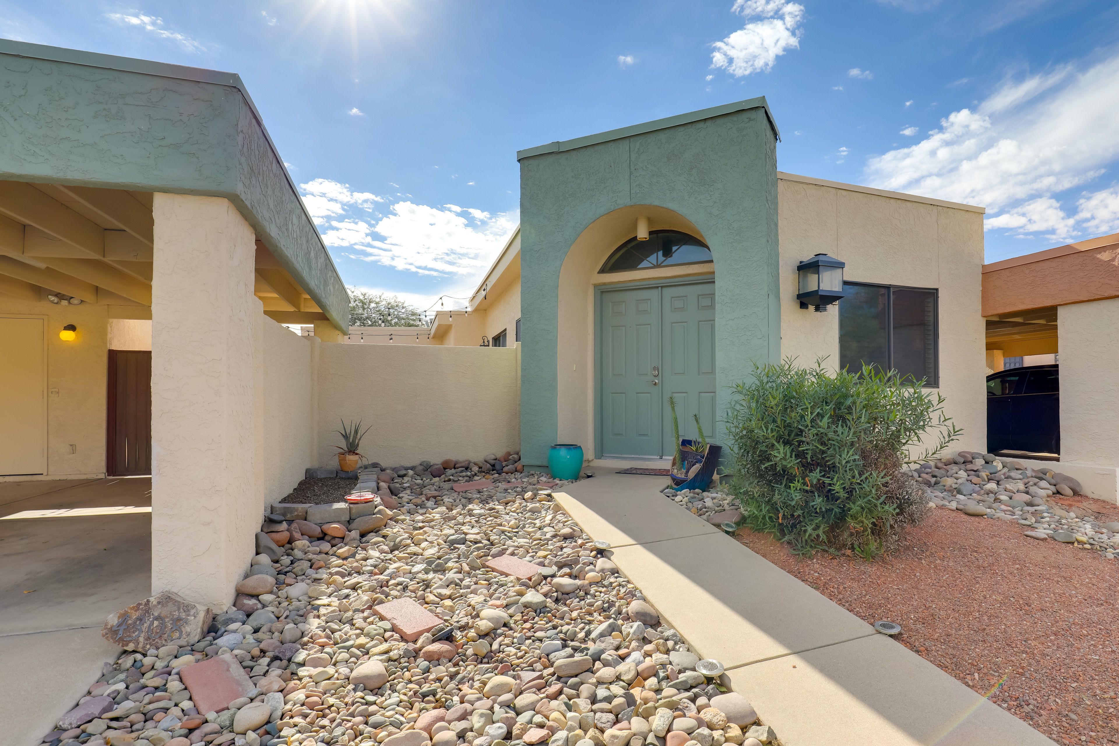 Tucson Vacation Rental | 2BR | 2BA | 1,150 Sq Ft | Step-Free Access