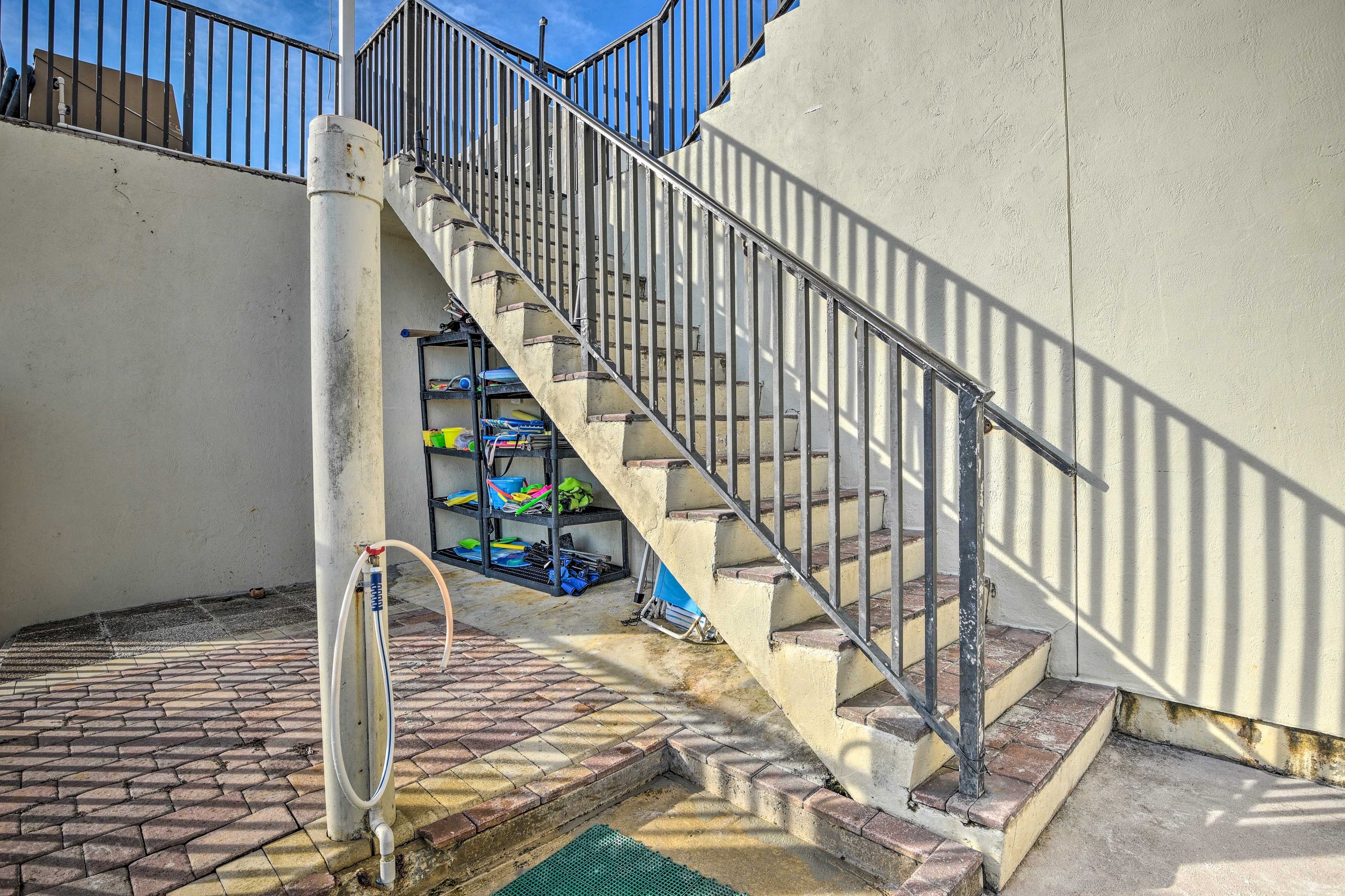 Community Space | Outdoor Shower