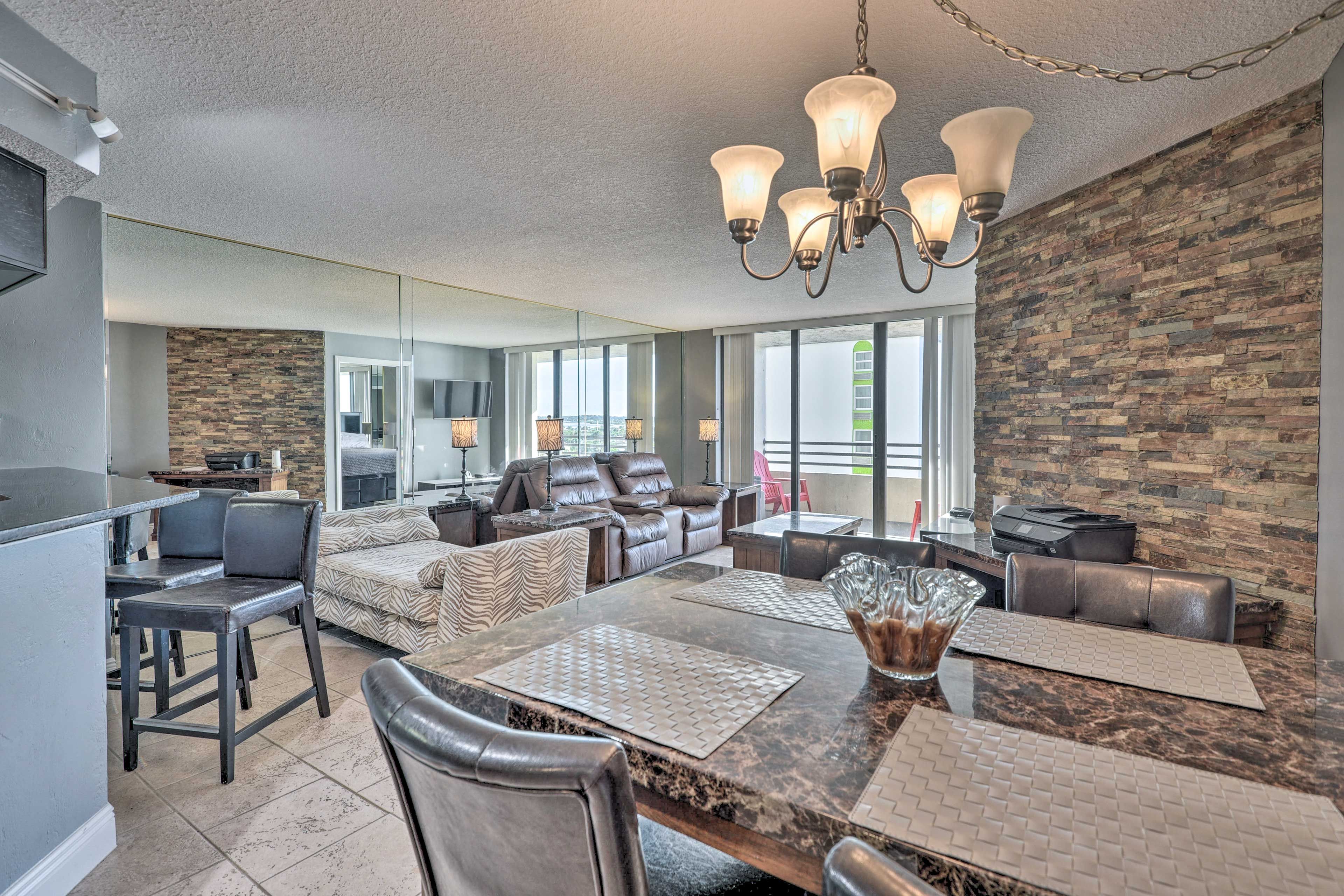Living Room | Central A/C