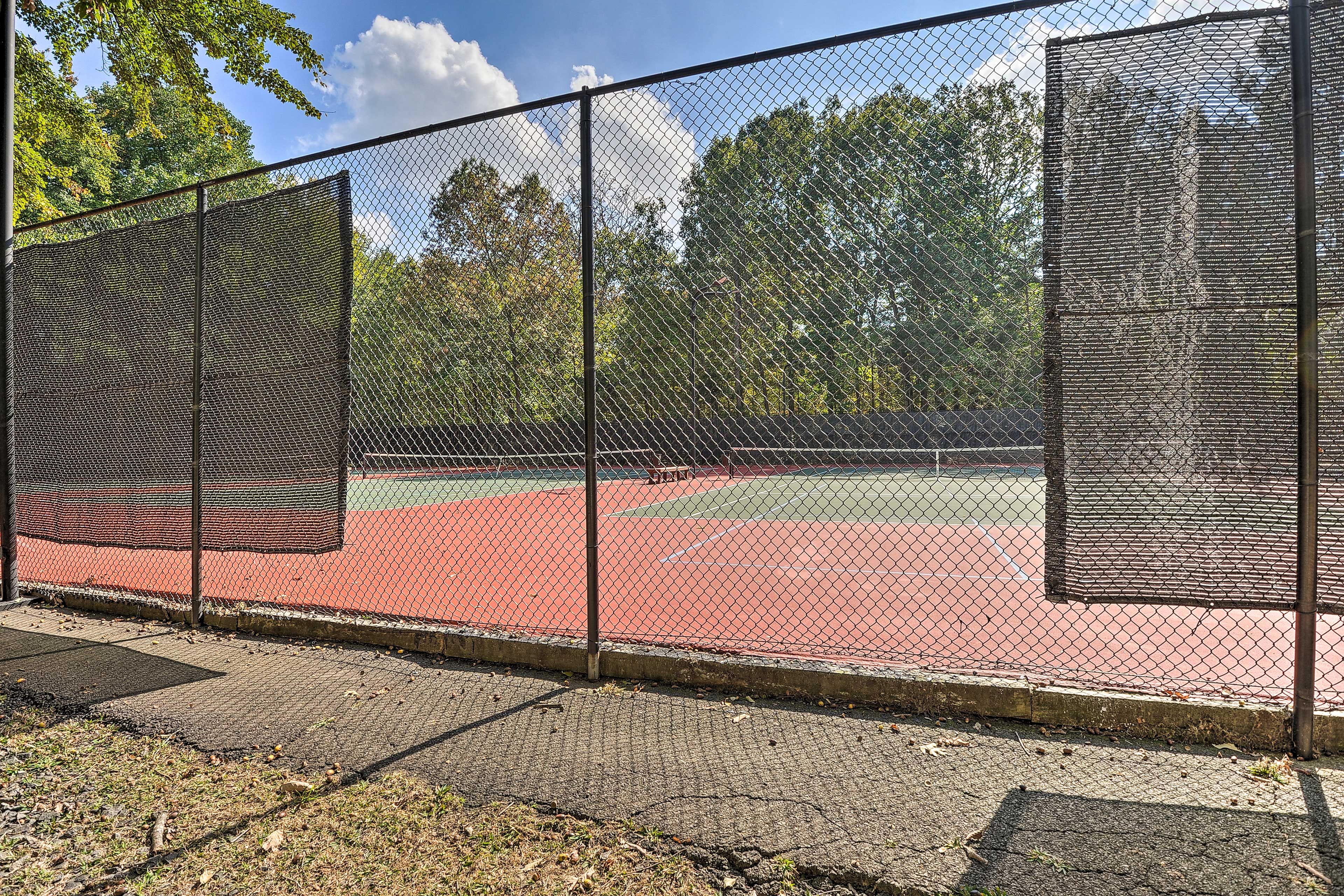 Community Tennis Courts