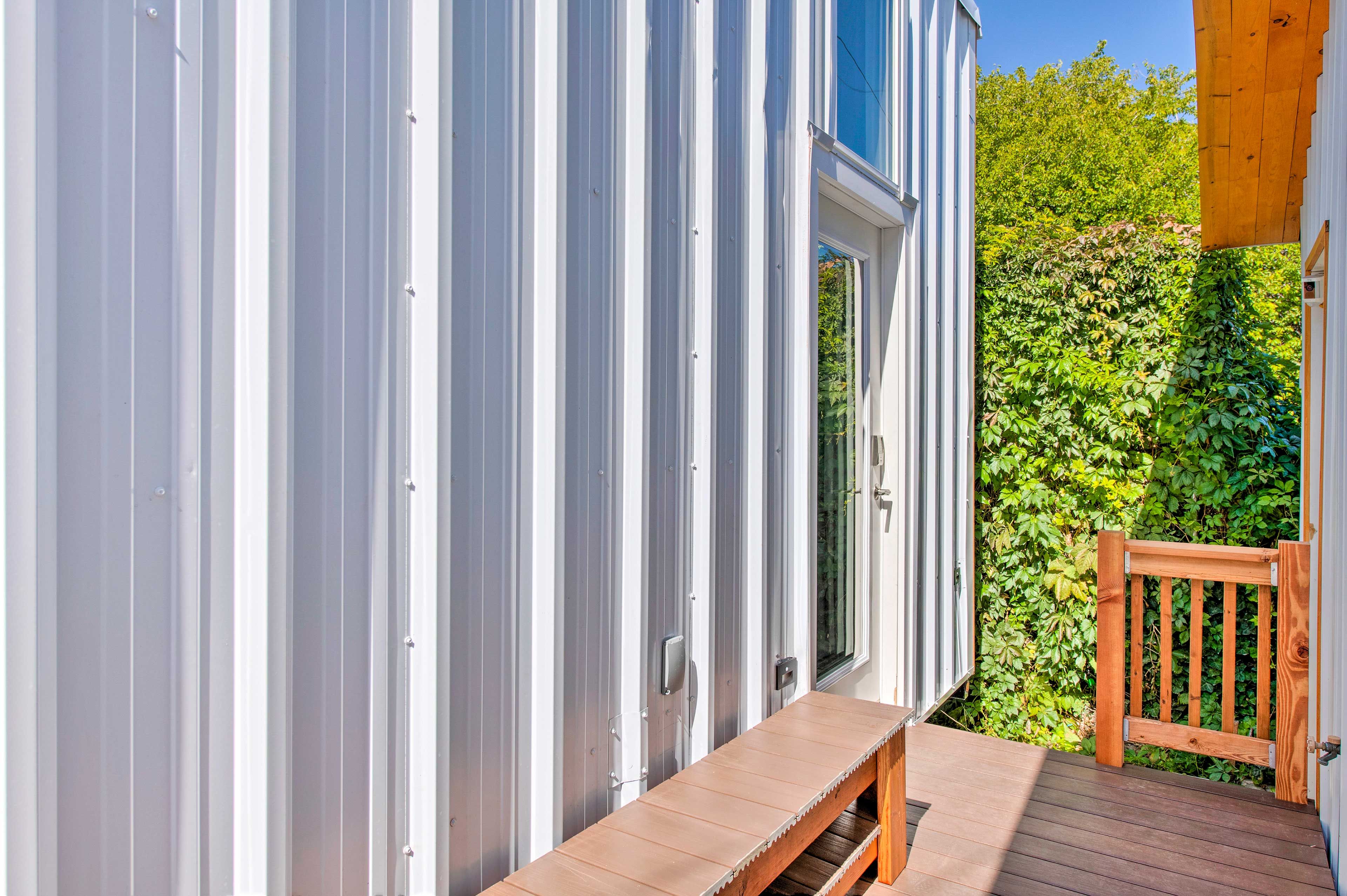 Tiny Home Entry | Exterior Security Camera