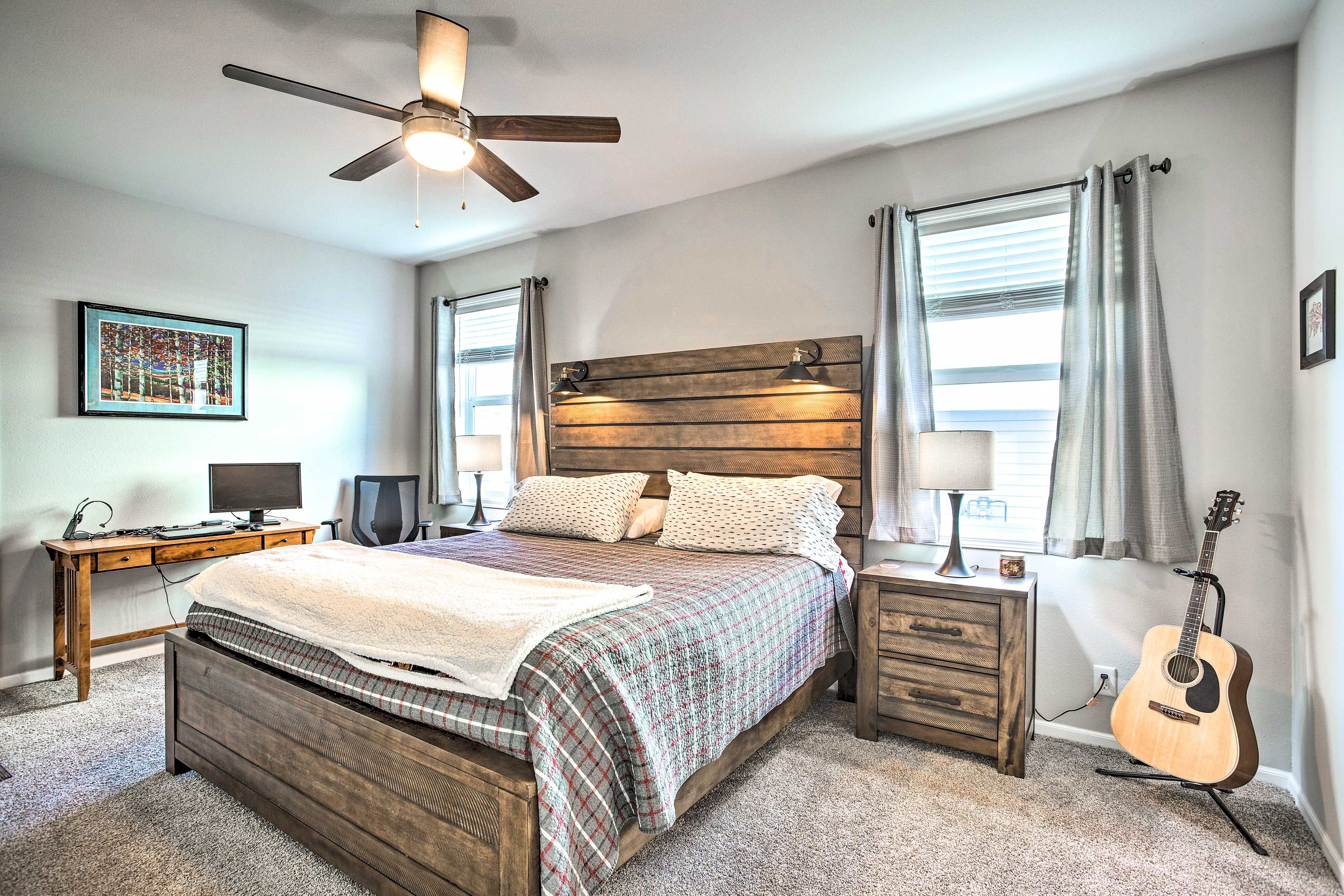 Bedroom 1 | Smart TV