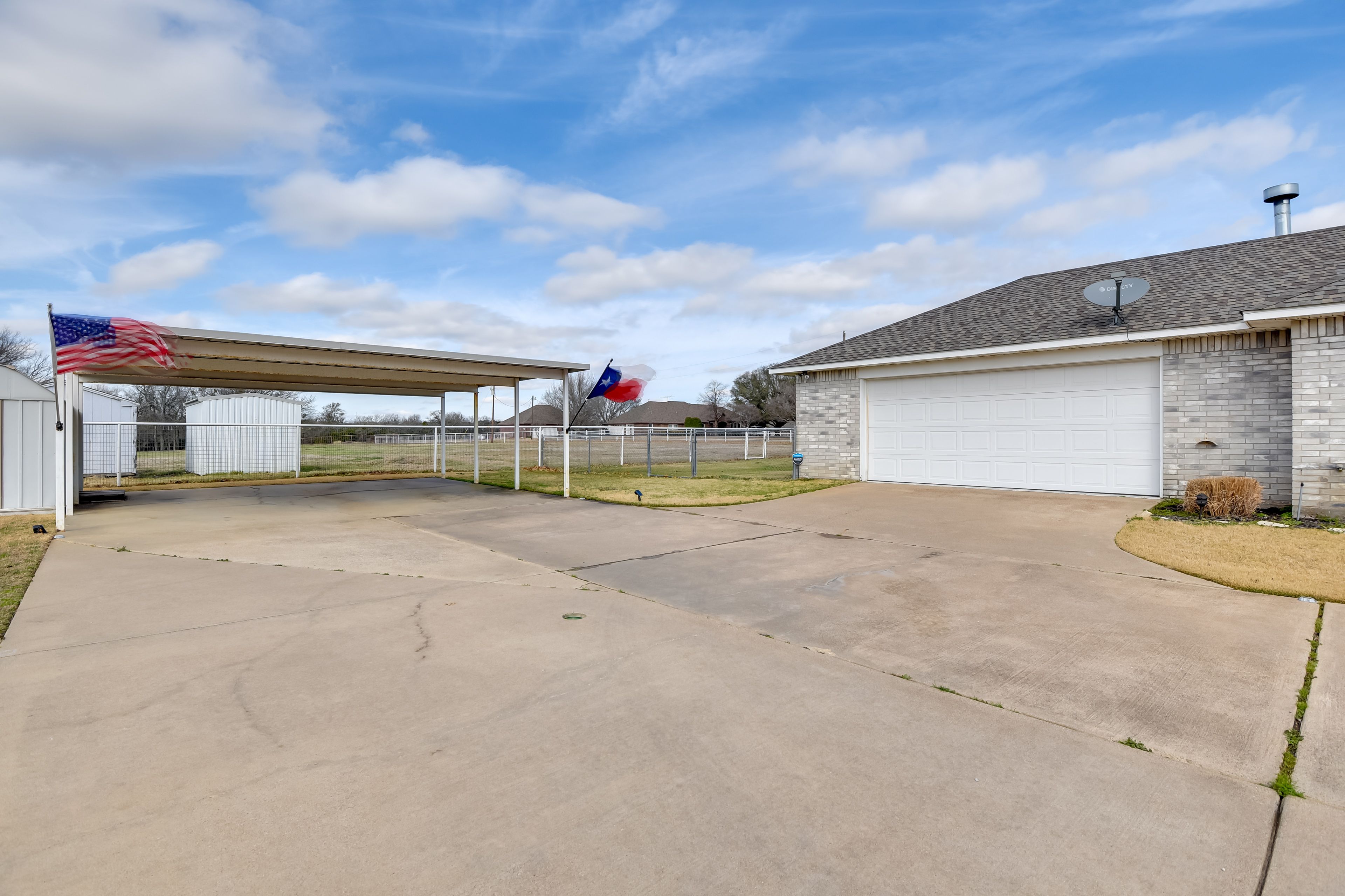 Carport | Boat Trailer Parking Available