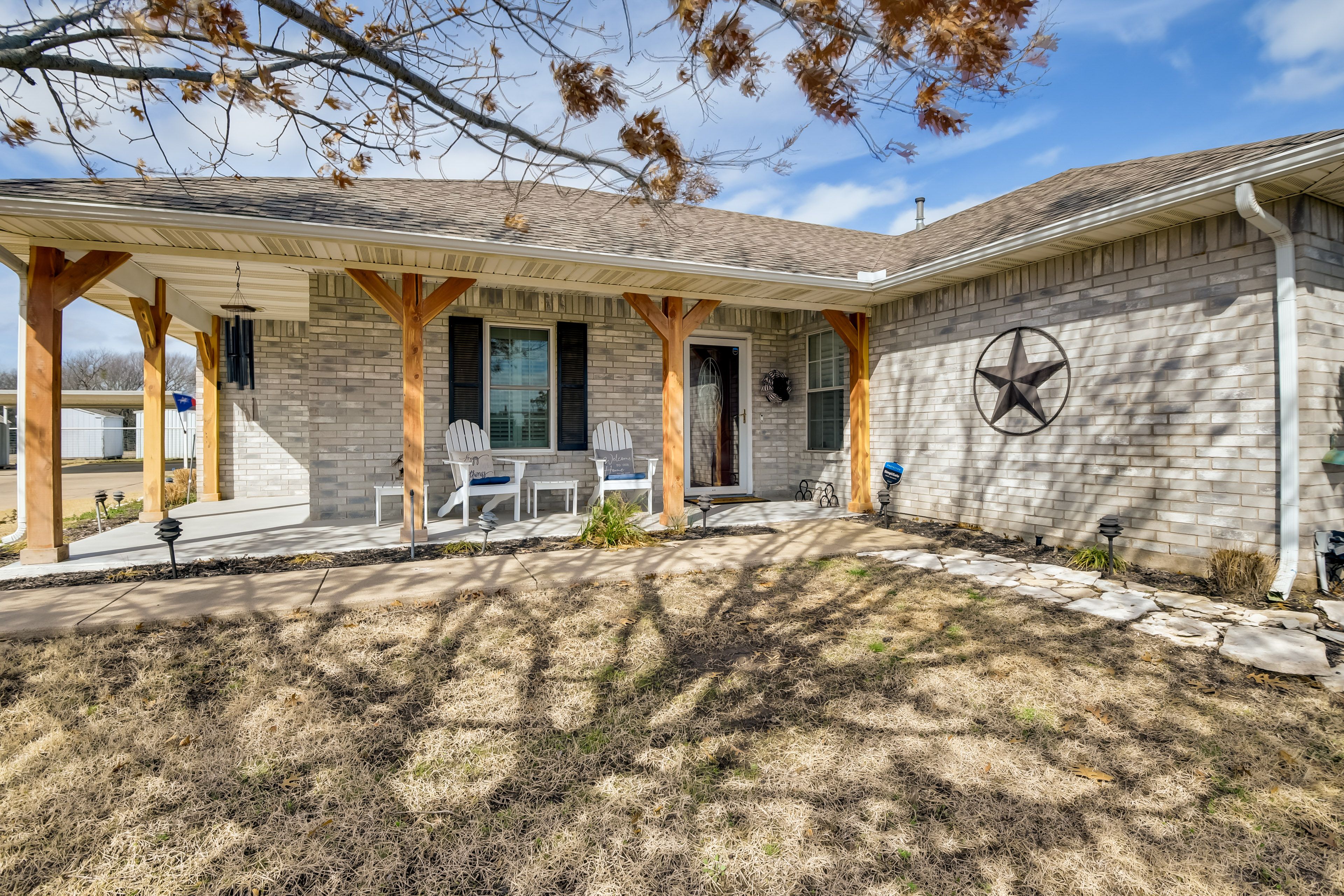 Front Porch | Outdoor Seating