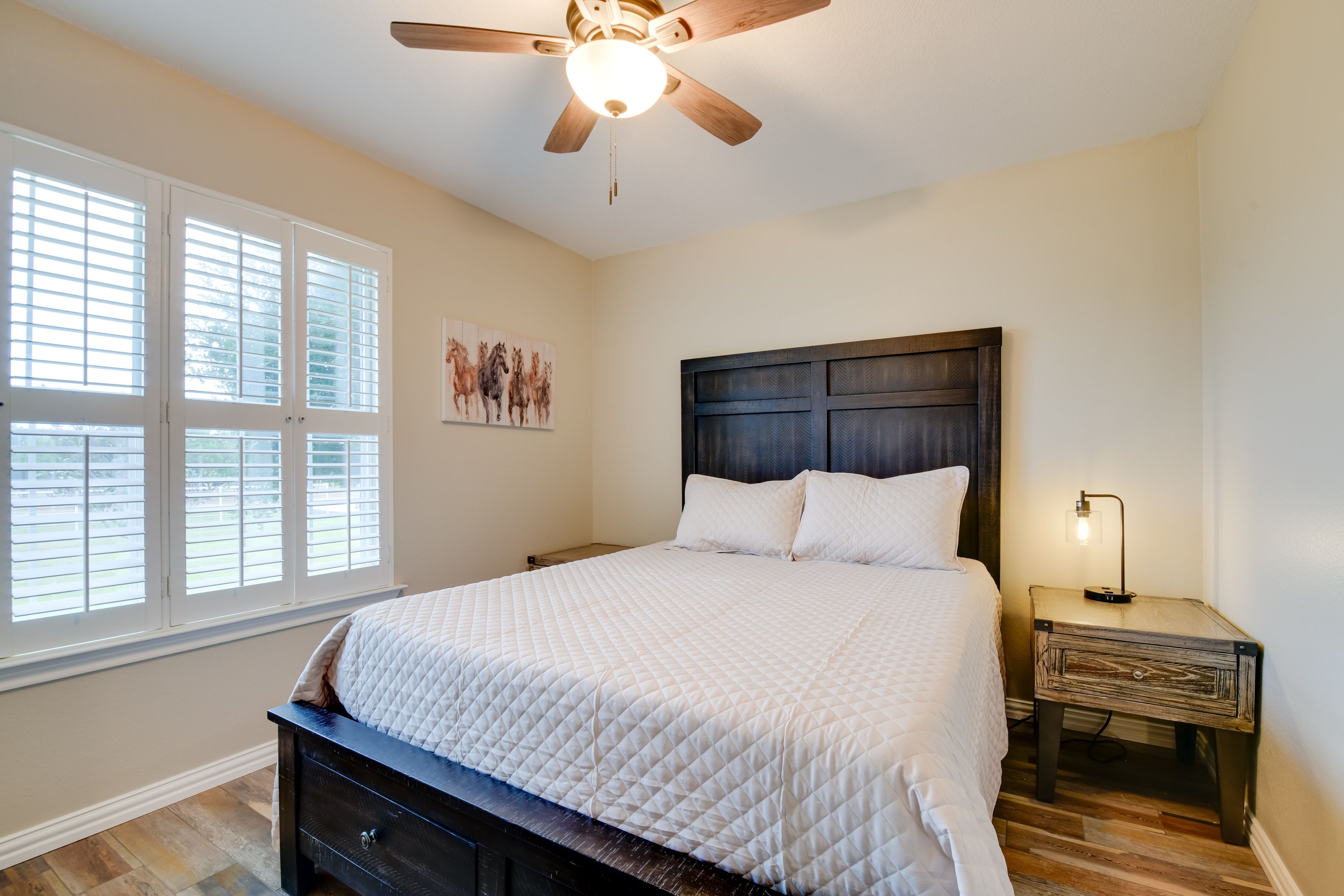 Bedroom 3 | Queen Bed