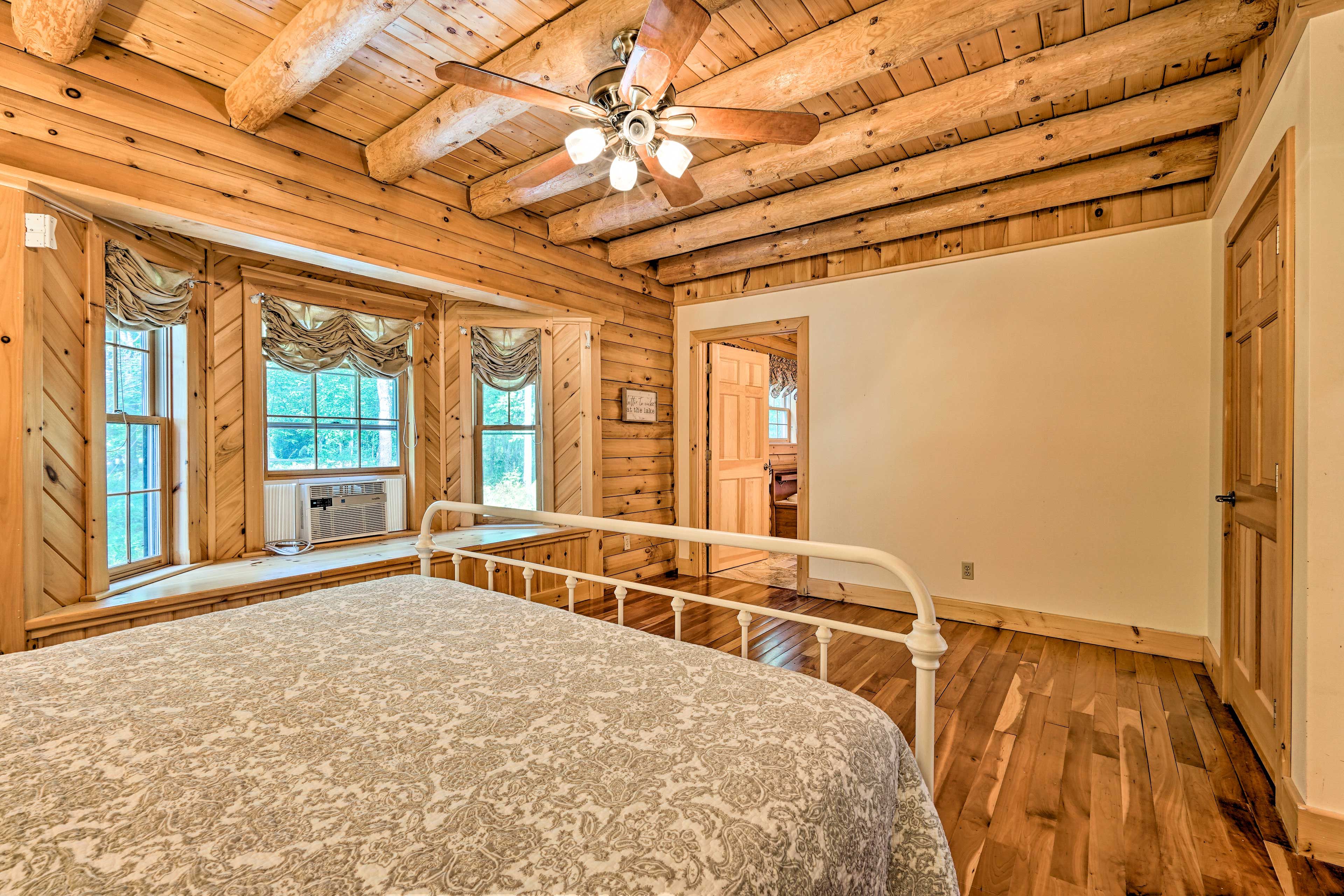 Bedroom 1 | Linens Provided