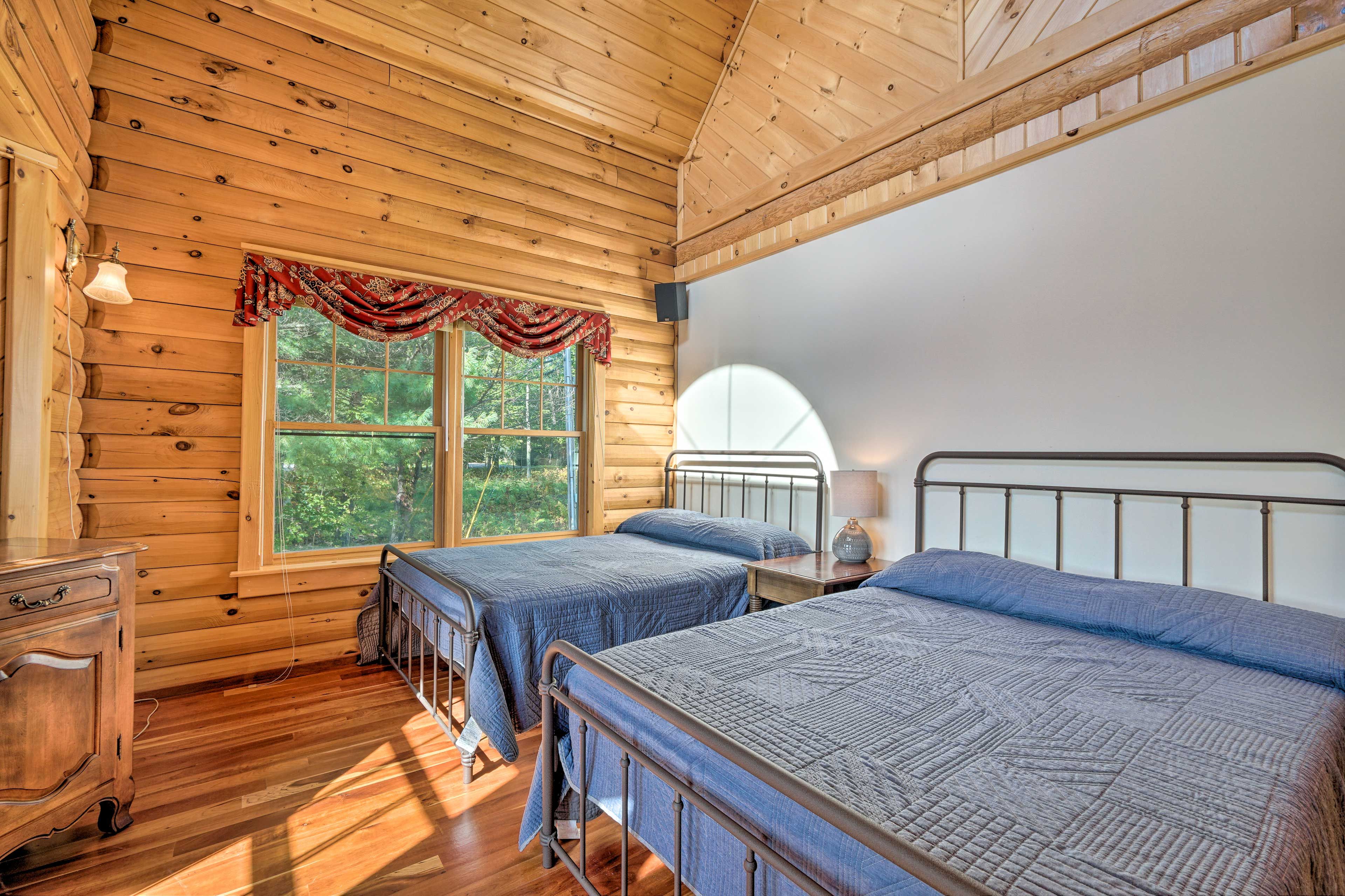 Bedroom 2 | 2 Full Beds