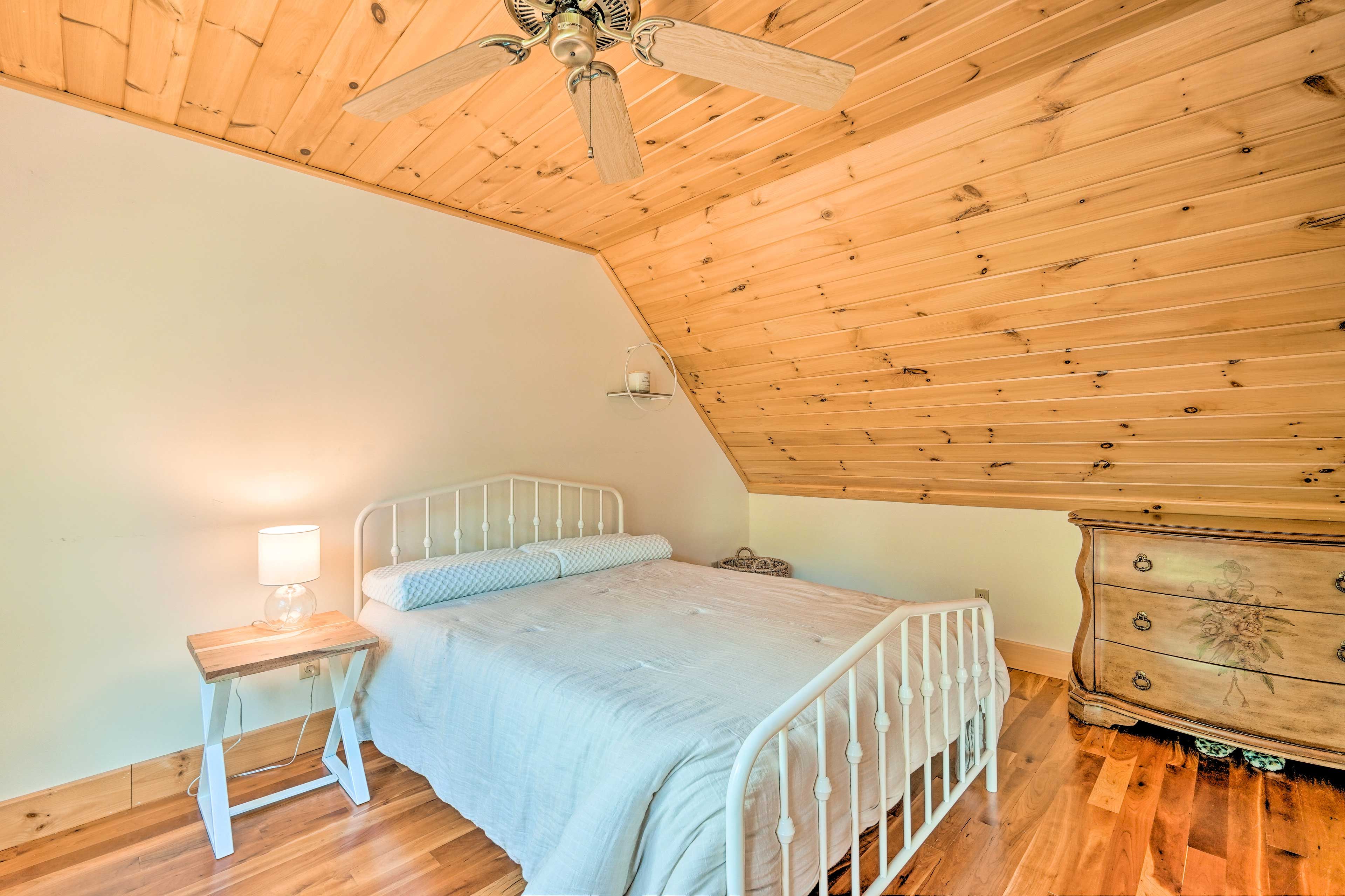 Bedroom 5 | Full Bed