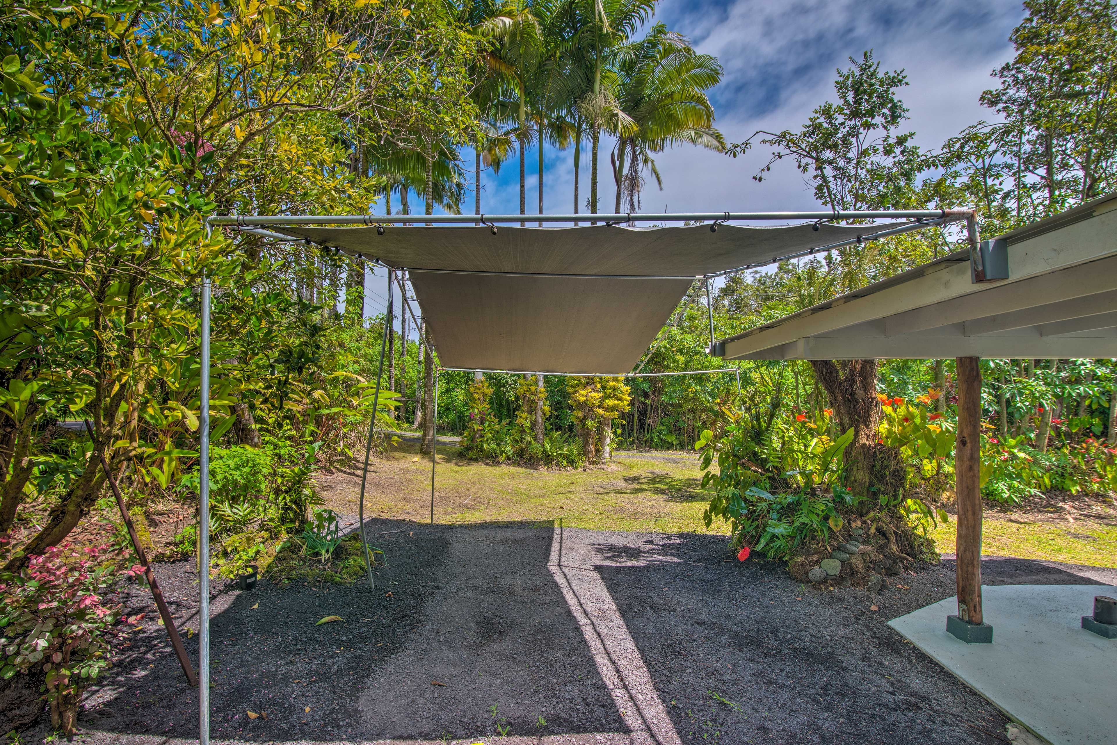 Carport | Parking for 1 Vehicle