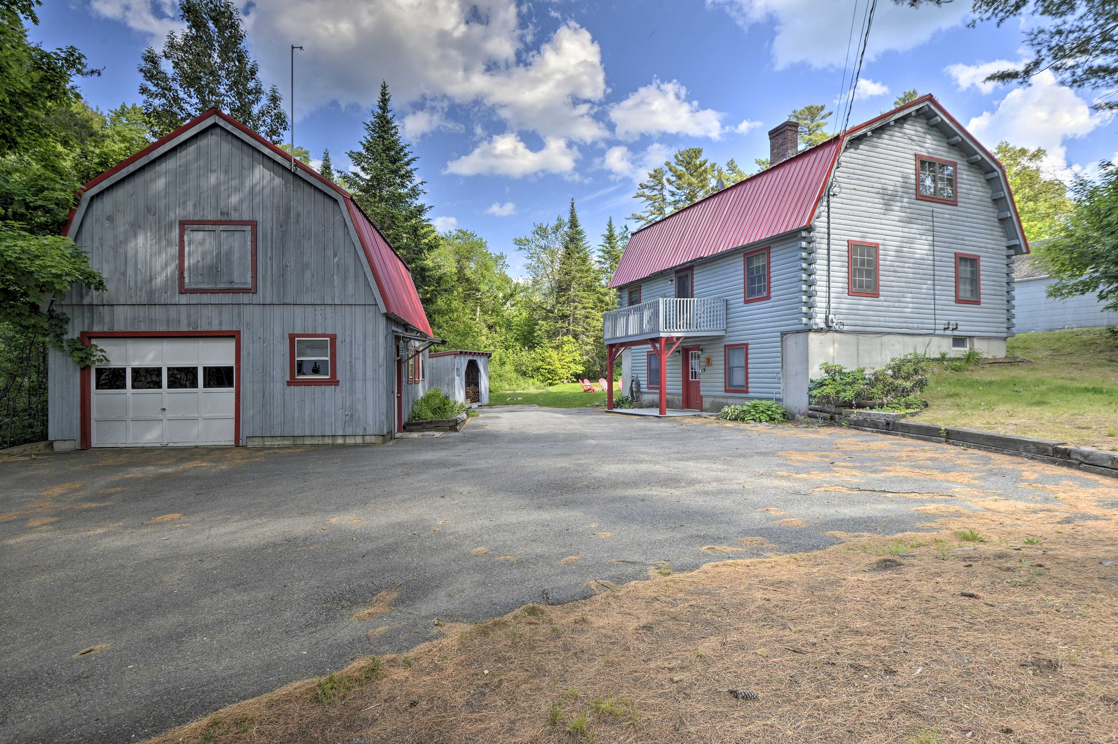 Home Exterior | 1,500 Sq Ft