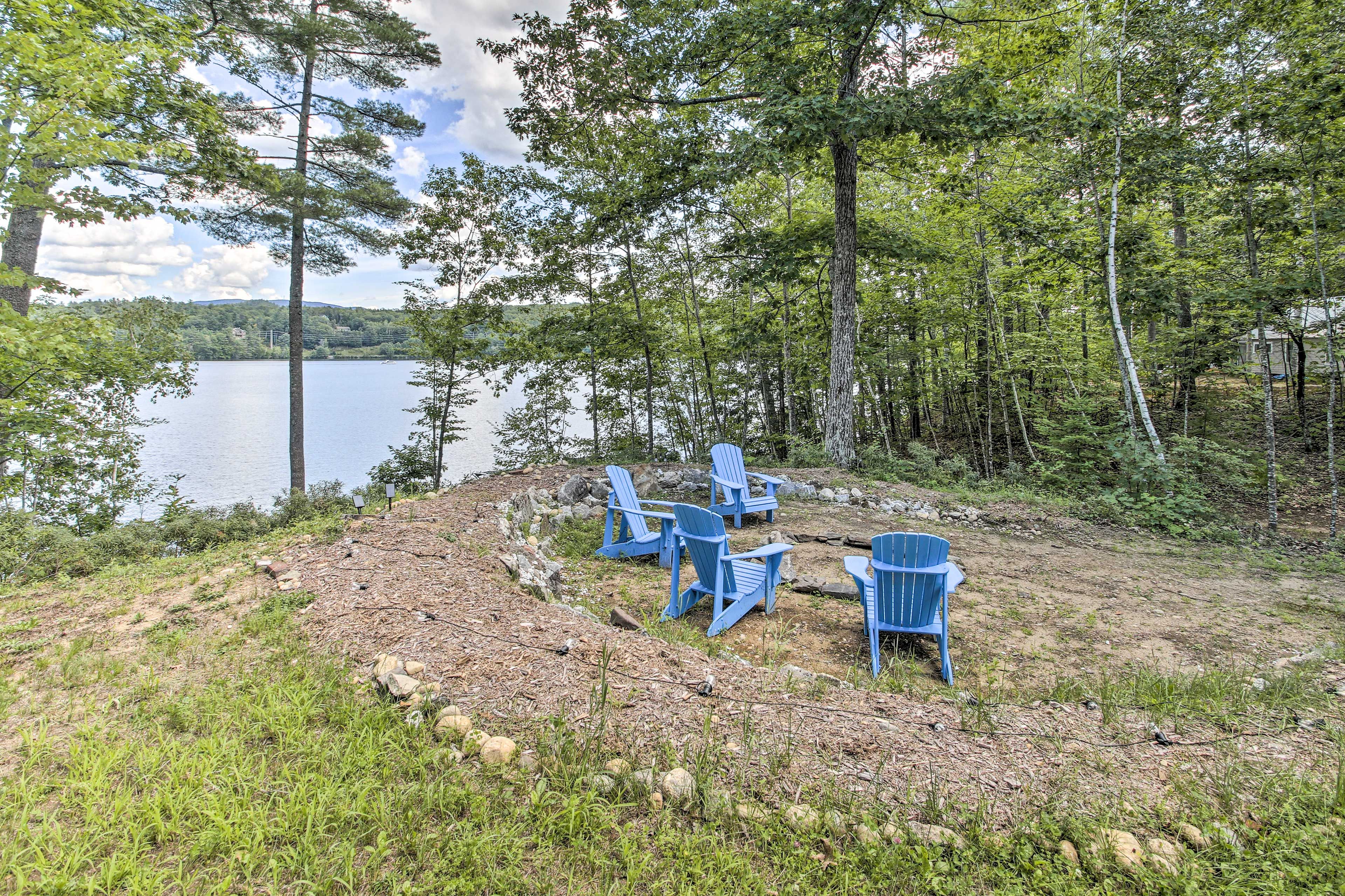 Outdoor Fire Pit | Security Cameras | Lakeside Access