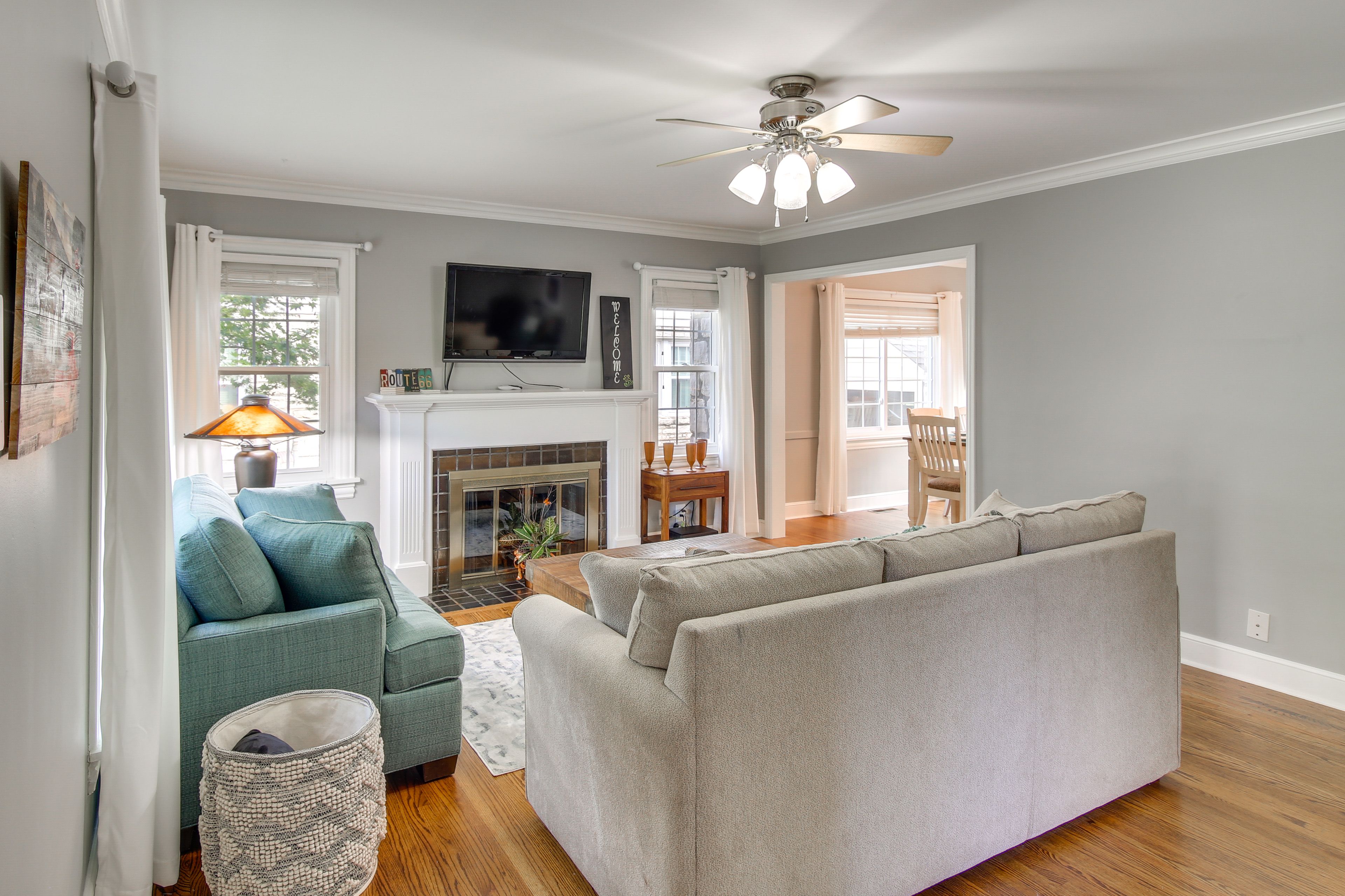 Living Room | Twin Sleeper Sofa | Queen Sleeper Sofa